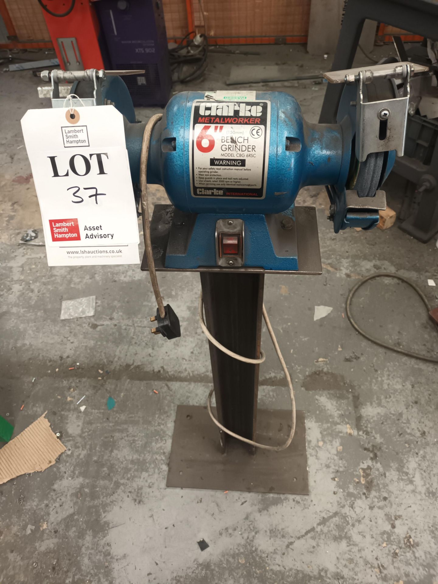 Clarke CBG-6RSC 6" bench grinder