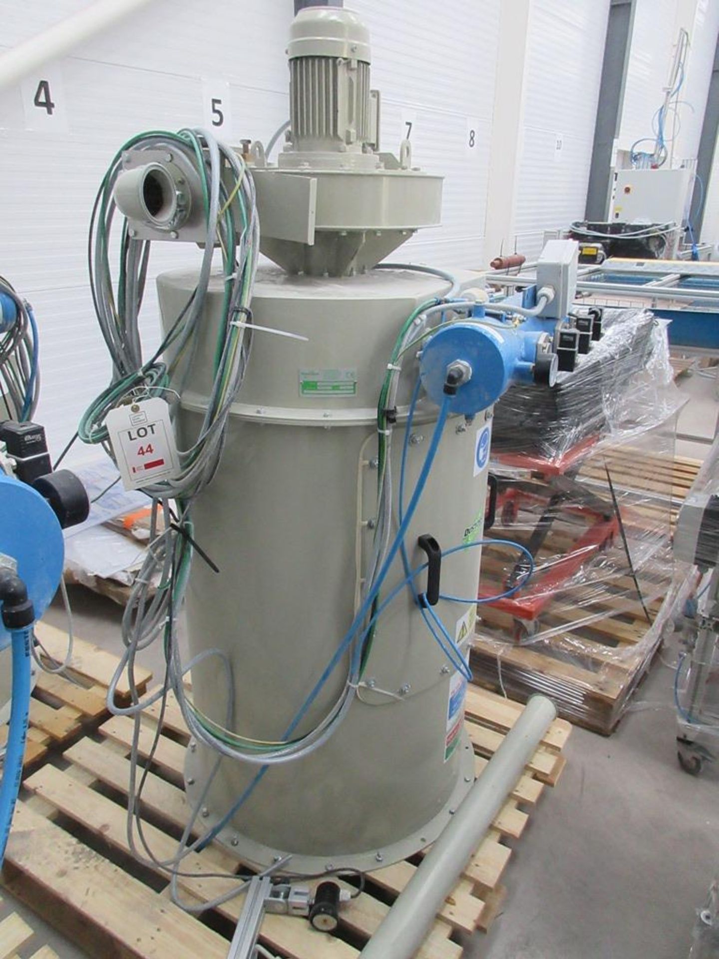 Dustcheck SFJC9-1.6-10 dust extraction system, serial no. 9066 (2016)