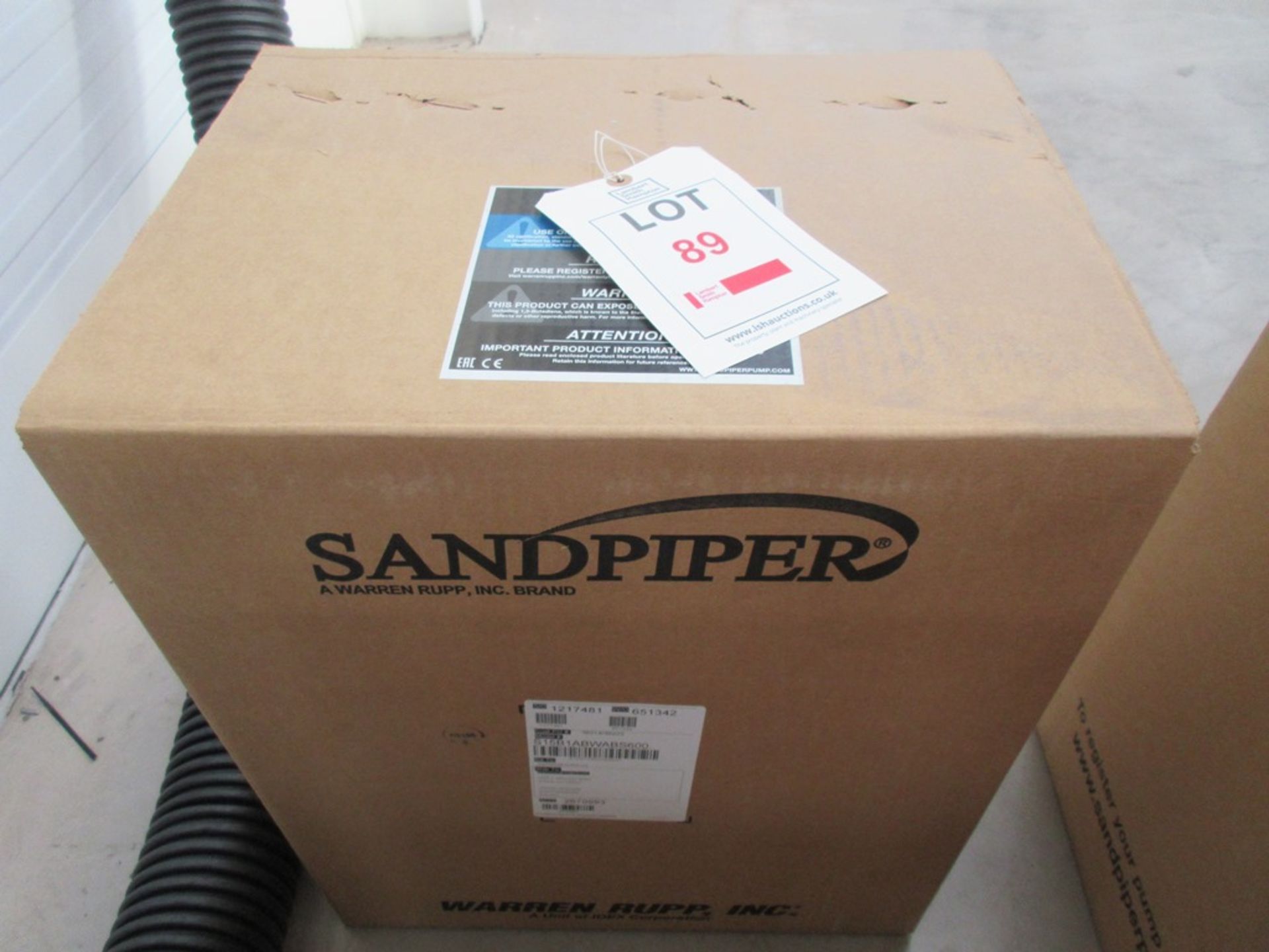 Sandpiper S15B1ABWABS600 diaphragm pump, serial no. 2670993 (boxed/un-used, box date 2021)