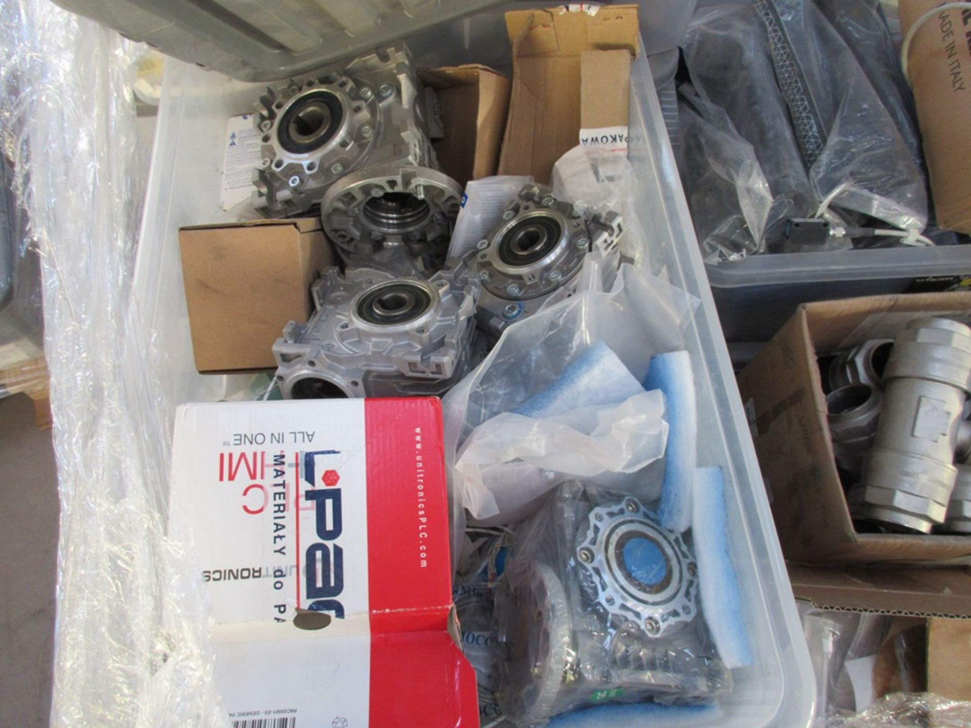 Pallet of assorted stock to include pipe fittings, ball & roller bearings, roller chain, tool - Image 3 of 8