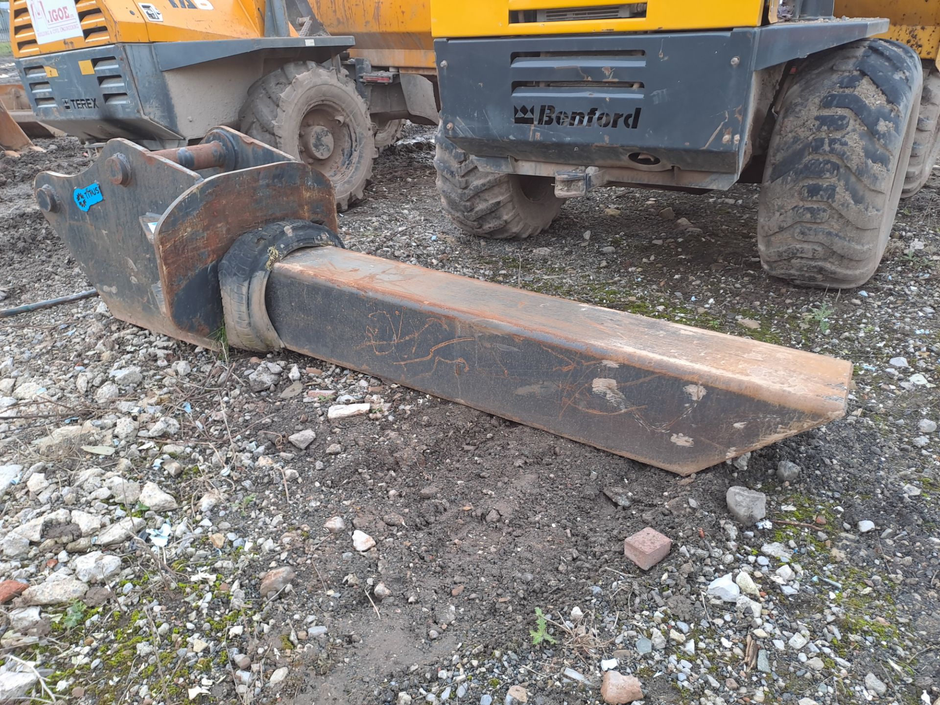 Titus Solutions Pipe Spike, serial no. 40TPS-2247, year 04/22, SWL 10,000kg (1500mm dia pipes up
