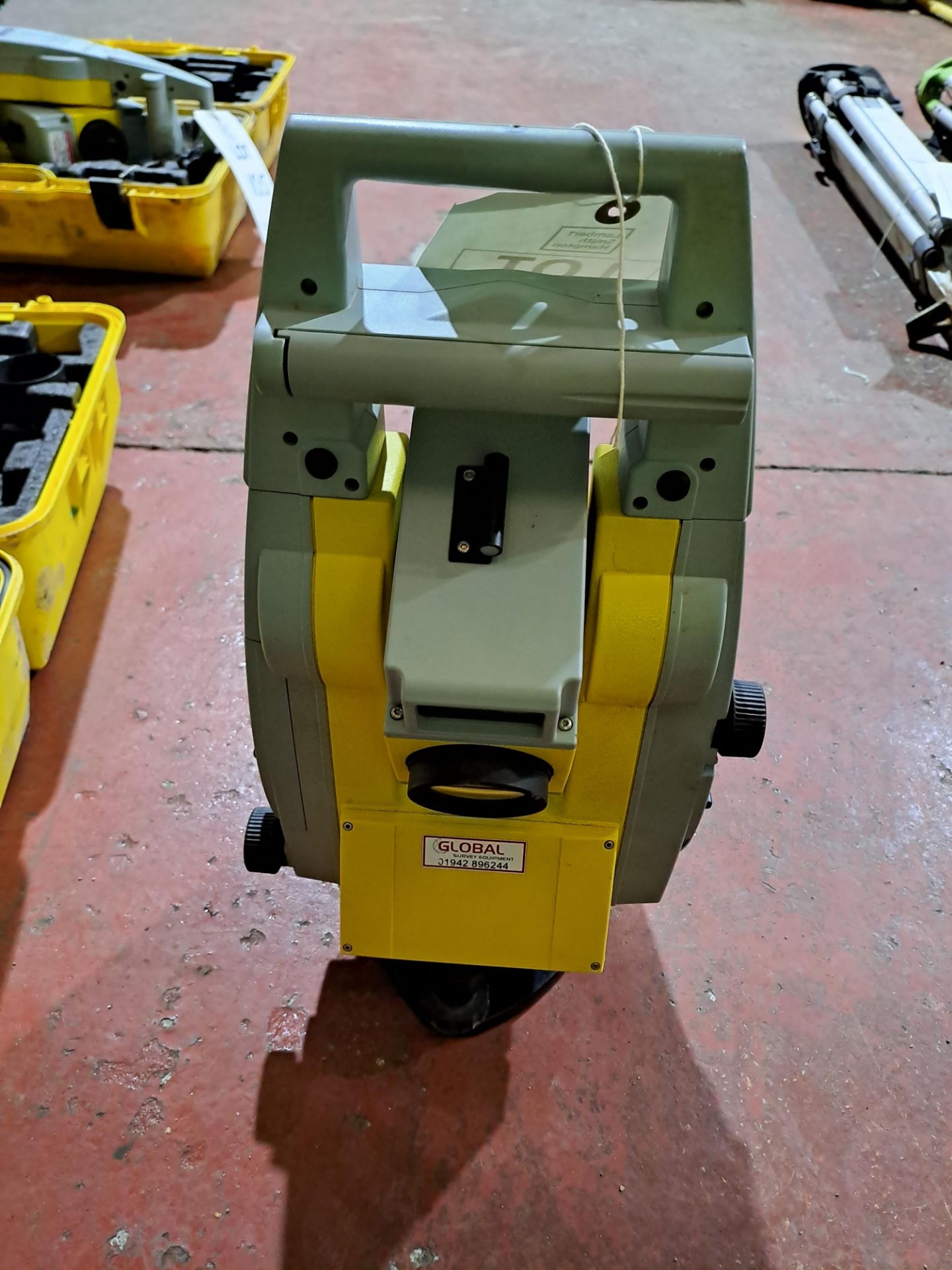 GeoMax Ag ZTR82 Zoom 90 Series robotic total station, serial no. 4008115, Art no. 834473, year 2018, - Image 3 of 3