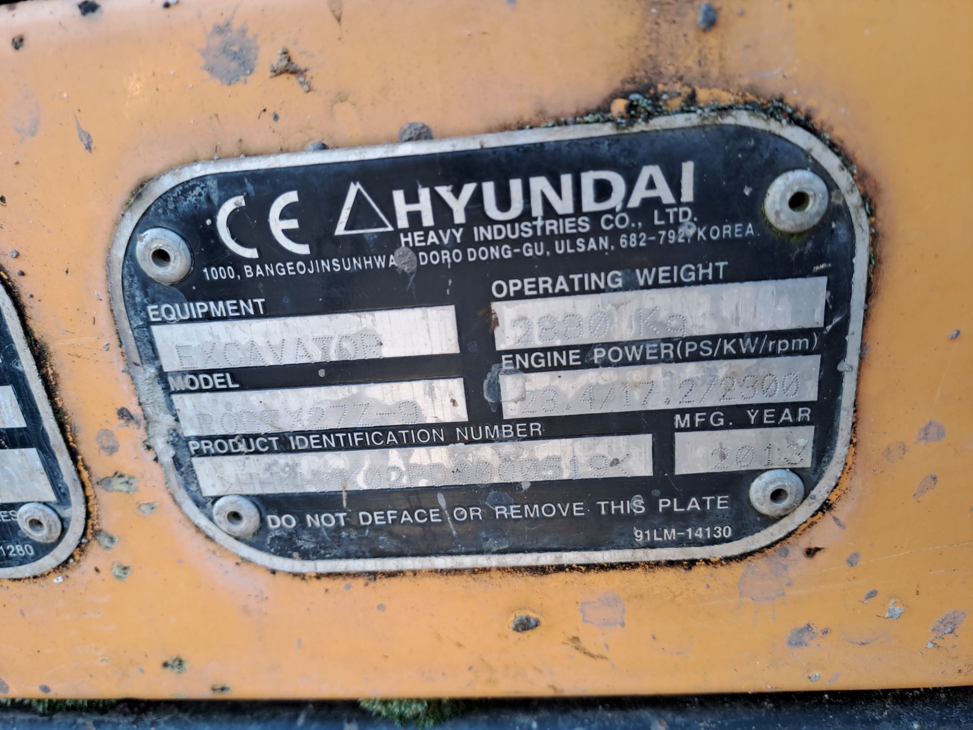 Hyundai ROBE X27z-9 excavator, serial no. HHKHMK02PD0000519, year 2013, Keys: 1, with blade, green - Image 8 of 10