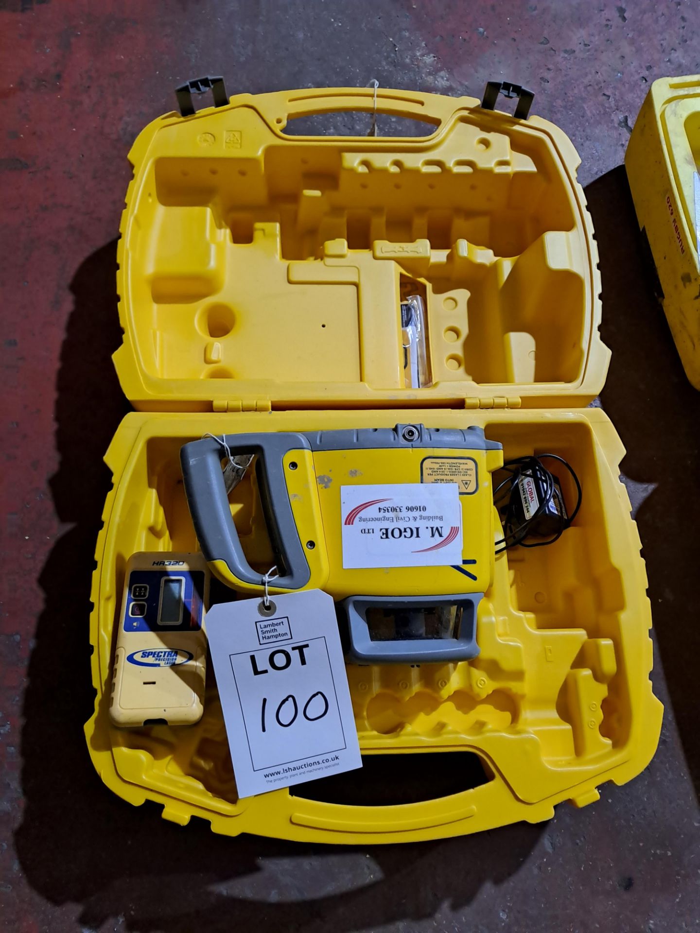 Trimble LL300N Spectra Precision laser level, serial no. 21173427, with Trimble HR320 detector,