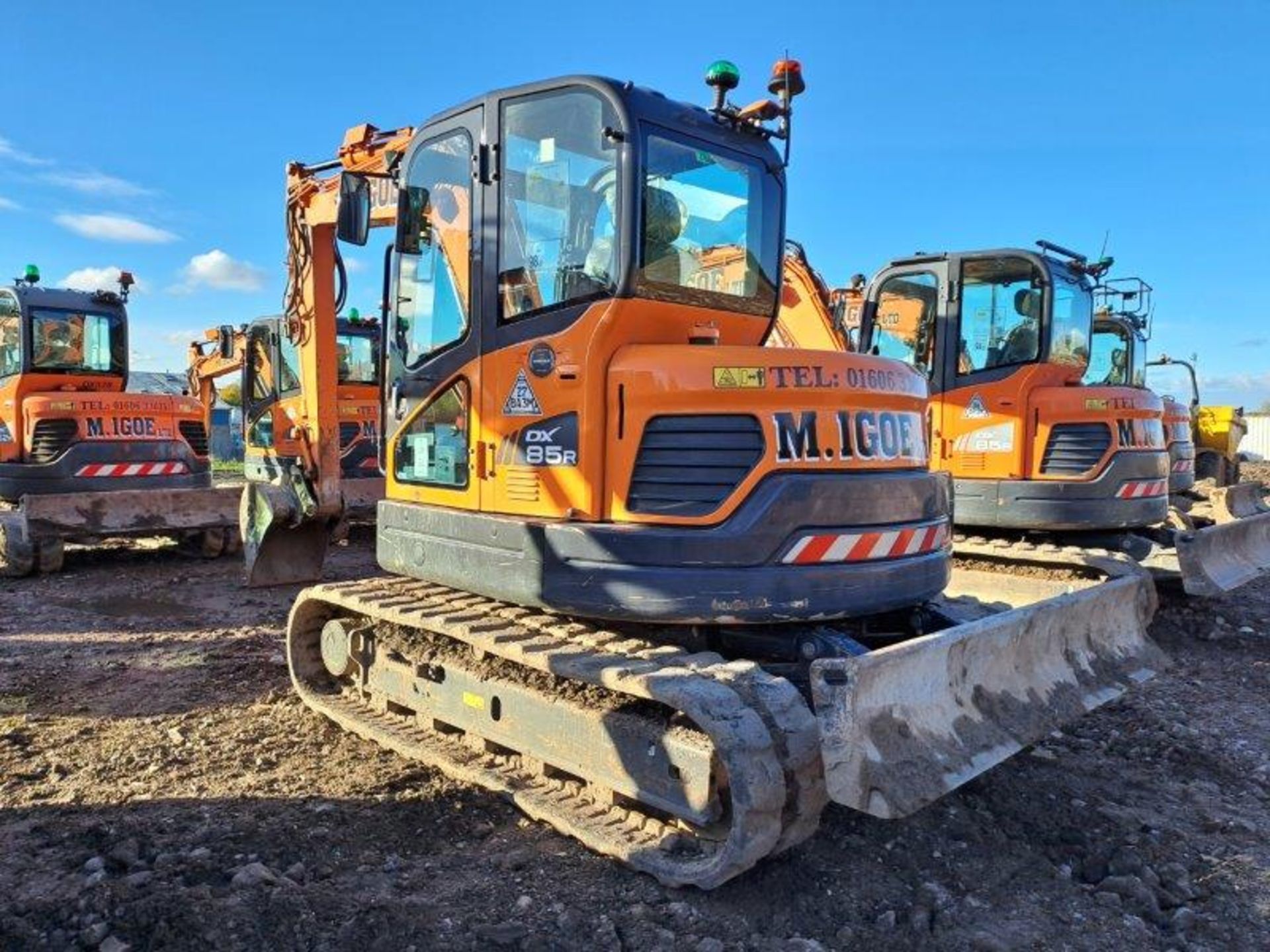 Doosan DX85R-3 8t excavator, serial no. DHKCEAAVAL6003078, Year: 2021, Hours: 2,740, Key: 1, with - Image 6 of 17