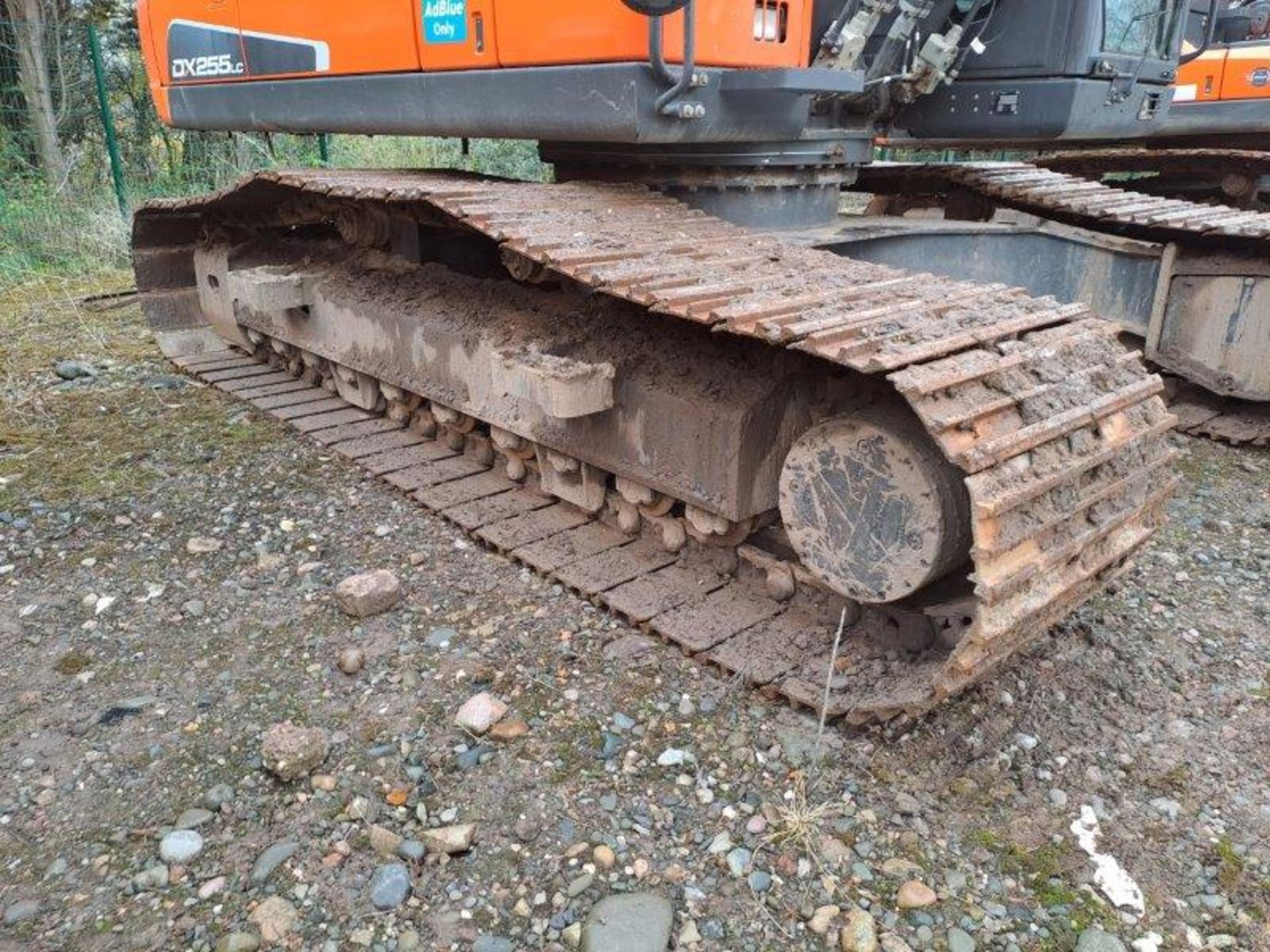 Doosan DX255LC-5 25.5t excavator, serial no. DHKCEBBXLK0001747, Year: 2021, hours: 2,752, Key: 1, - Image 15 of 23