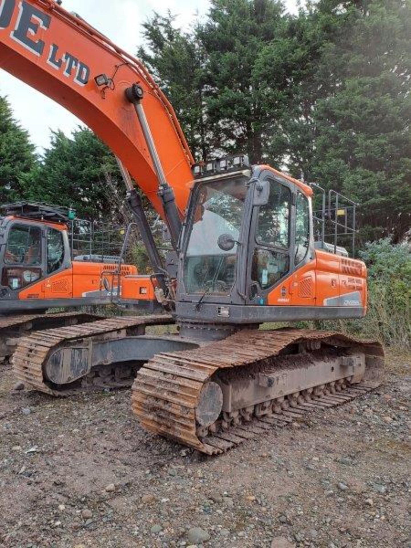 Doosan DX255LC-5 25.5t excavator, serial no. DHKCEBBXJJ0001613, Year: 2019, Hours: 4,894, Key: 1, - Image 10 of 20