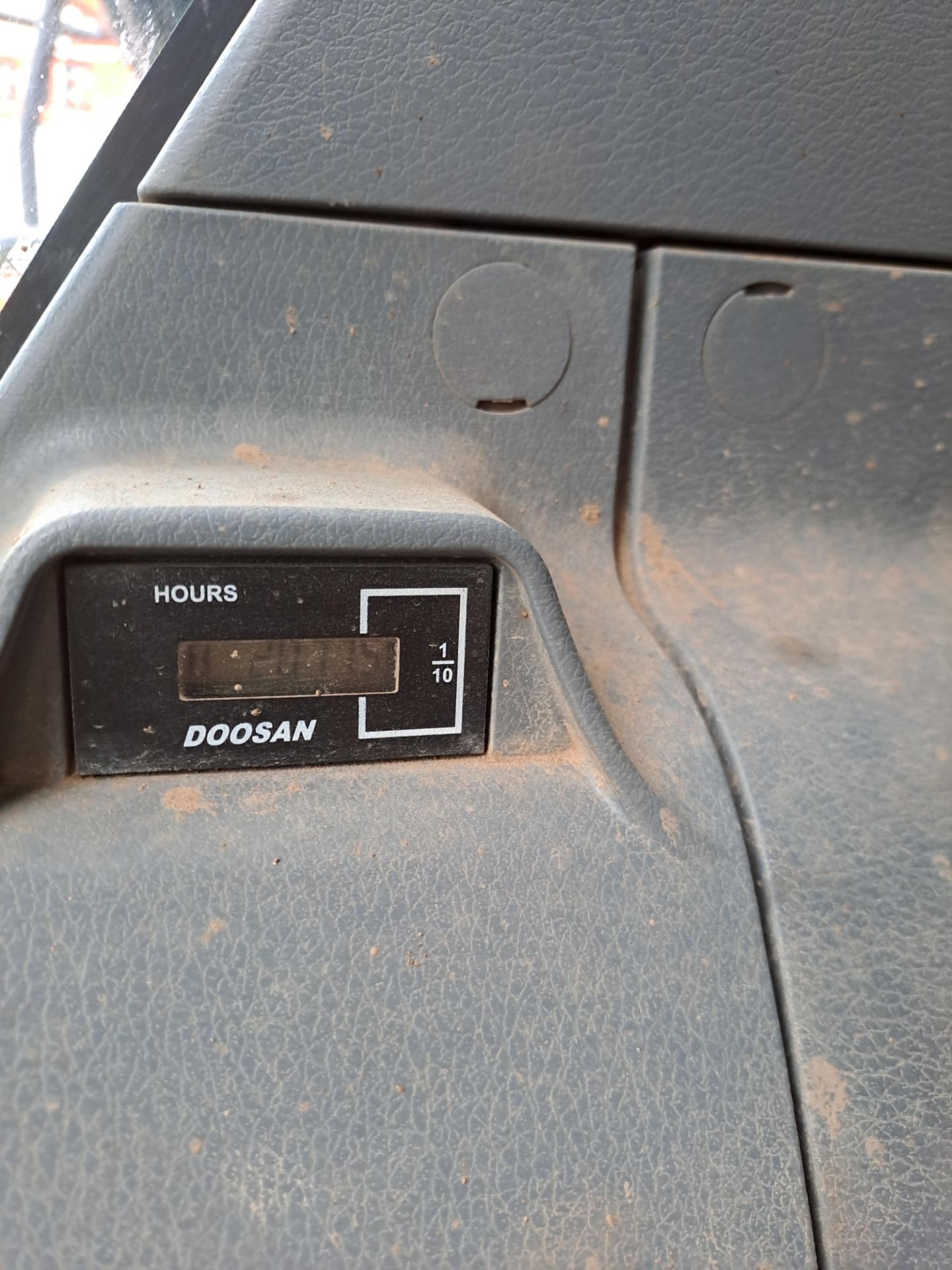 Doosan DX140LC-7 14t excavator, serial no. DHKCEBDTTM0001038, Year: 2021, hours: 2,074, Key: 1, with - Image 17 of 20