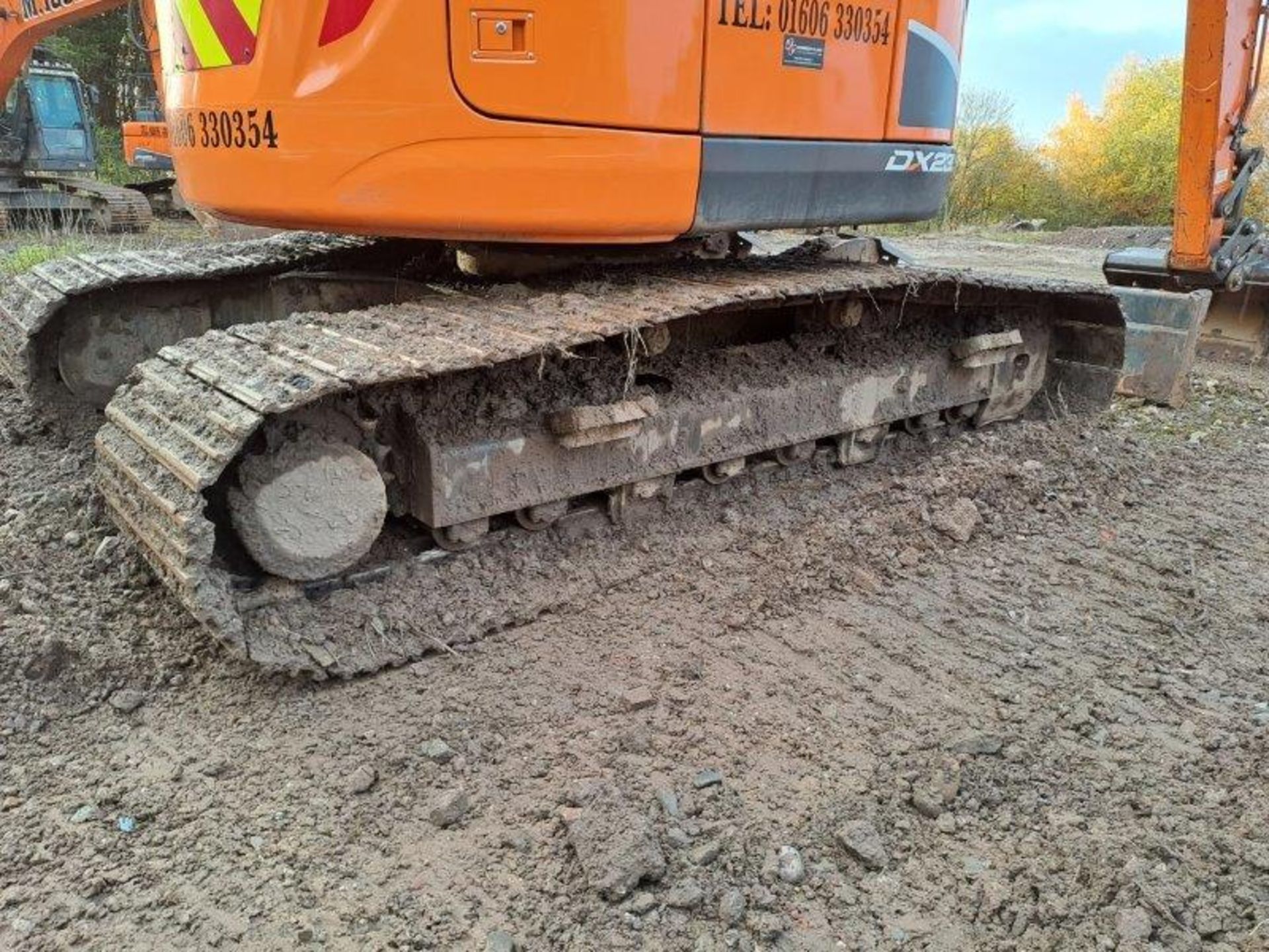 Doosan DX235LCR-5 23.5t excavator, serial no. DHKCEBBWJM0002403, Year: 2021, Hours: 2,568, Key: 1, - Image 8 of 18