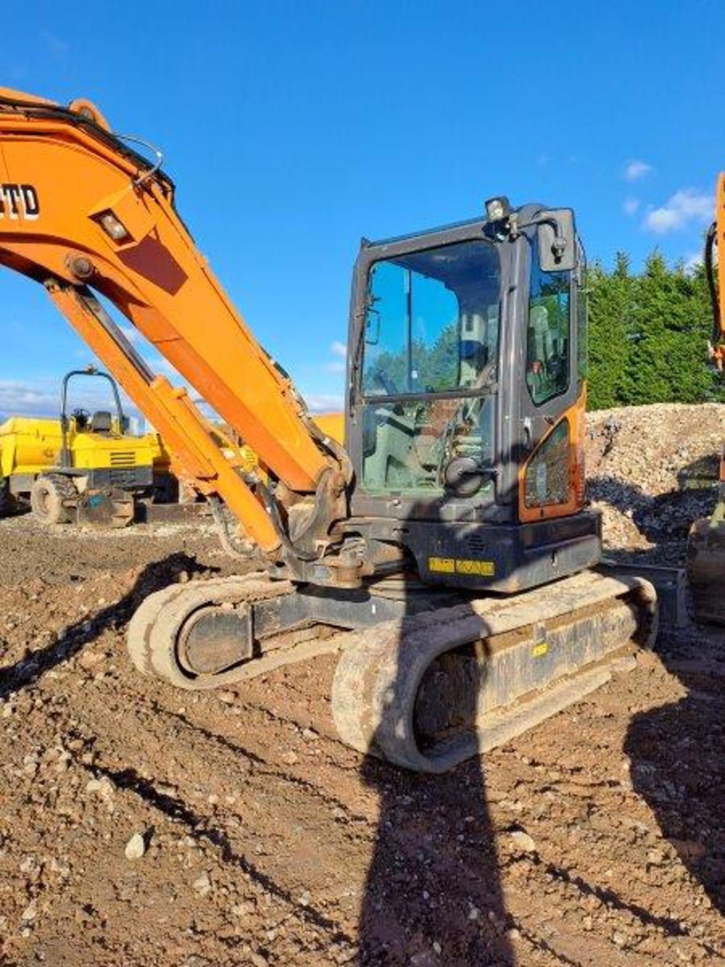 Doosan DX63-3 6t excavator, serial no. DHKCEAAYEK6002431, Year: 2020, hours: 2,444, Key: 1, with - Image 5 of 16