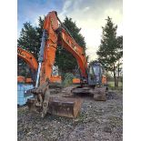 Doosan DX255LC-5 25.5t excavator, serial no. DHKCEBBXJH0001380, Year: 2018, hours: 7,221, Key: 1,