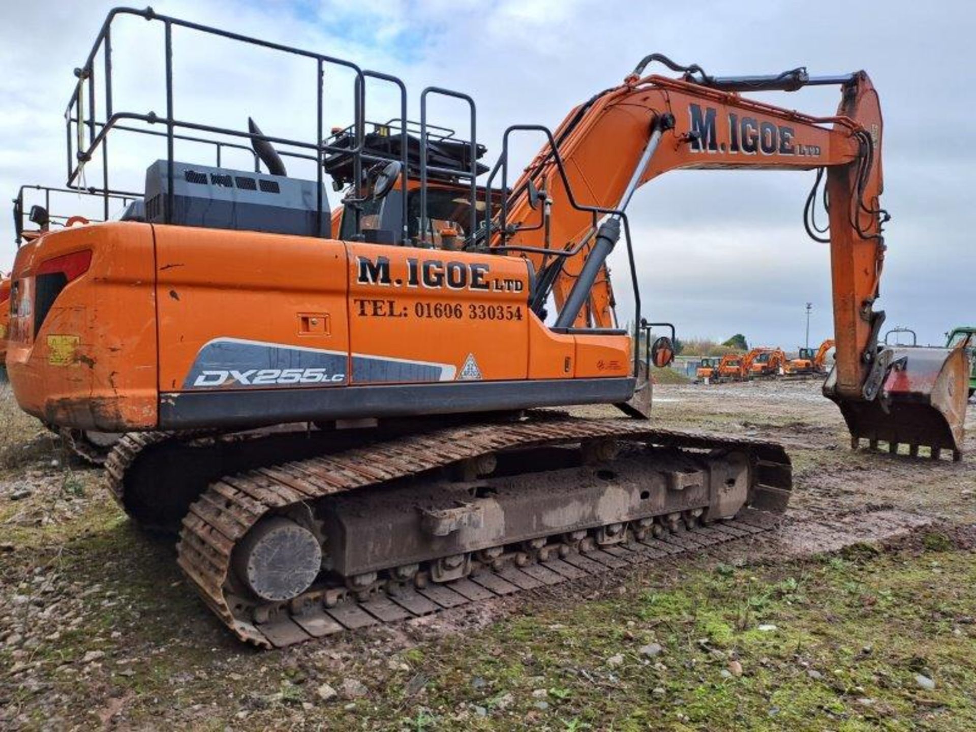 Doosan DX255LC-5 25.5t excavator, serial no. DHKCEBBXAH0001366, Year: 2017, Hours: 6,194, Key: 1, - Image 12 of 21