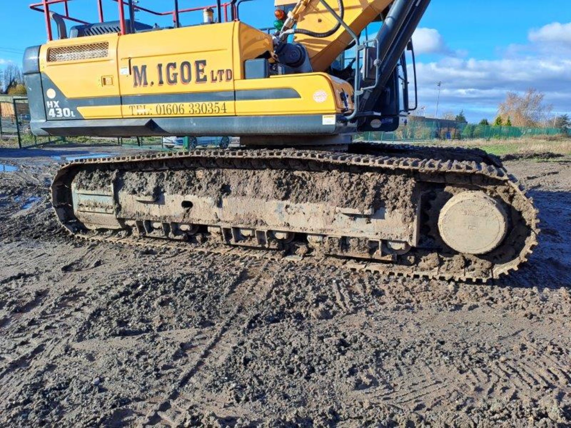 Hyundai HX430L 43t excavator, serial no. HHKHKC01CE0000027, Year: 01/2021, hours: 379, Key: 1, - Image 13 of 26