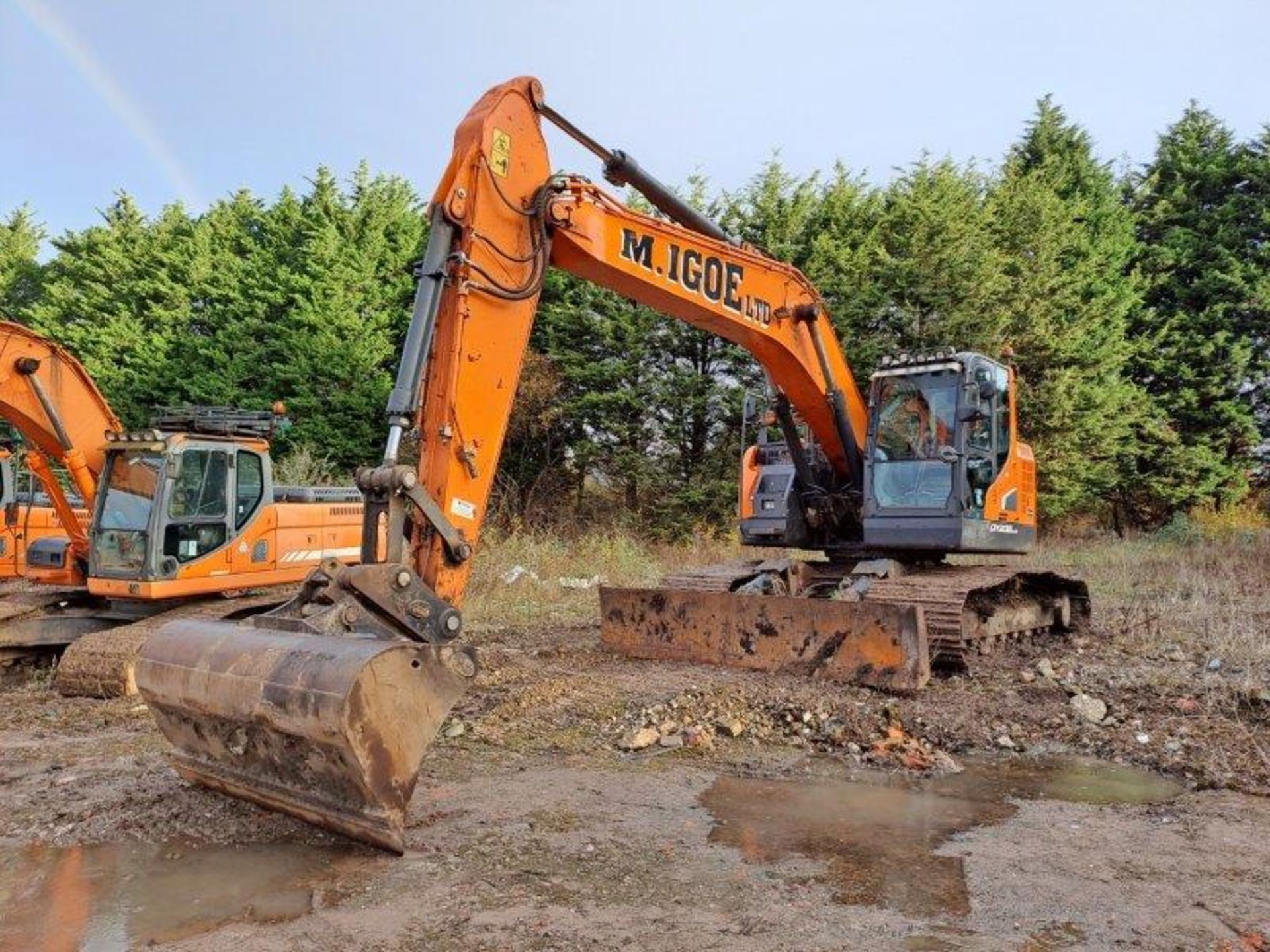 Doosan DX235LCR-5 23.5t excavator, serial no. DHKCEBBWJM0002403, Year: 2021, Hours: 2,568, Key: 1, - Image 2 of 18