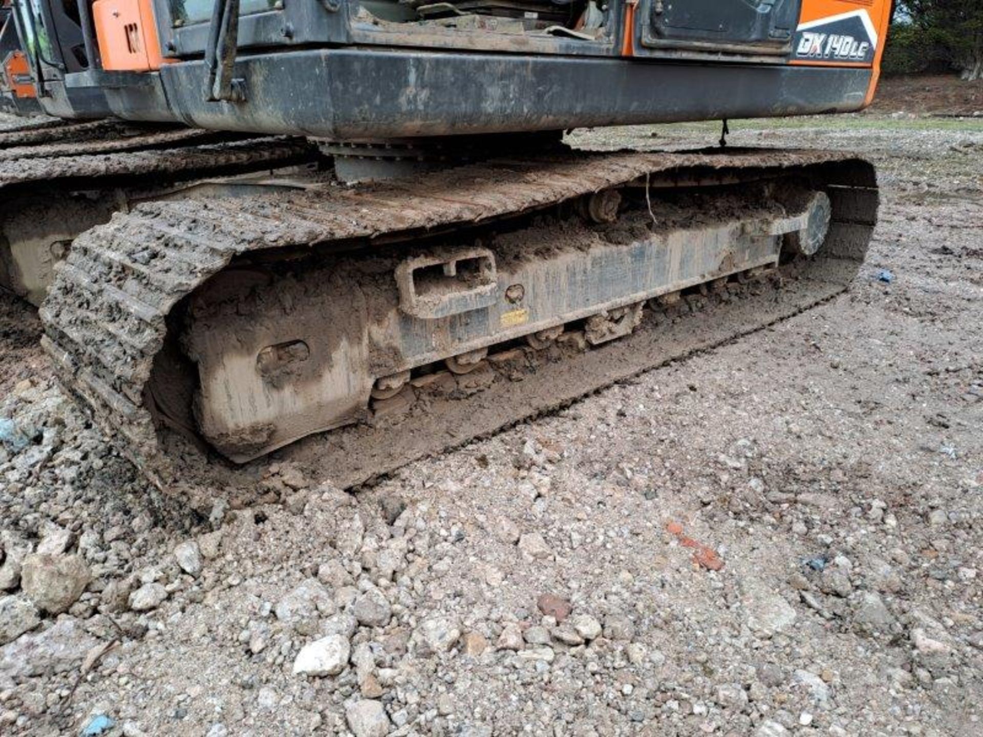 Doosan DX140LC-7 14t excavator, serial no. DHKCEBDTTM0001038, Year: 2021, hours: 2,074, Key: 1, with - Image 3 of 20