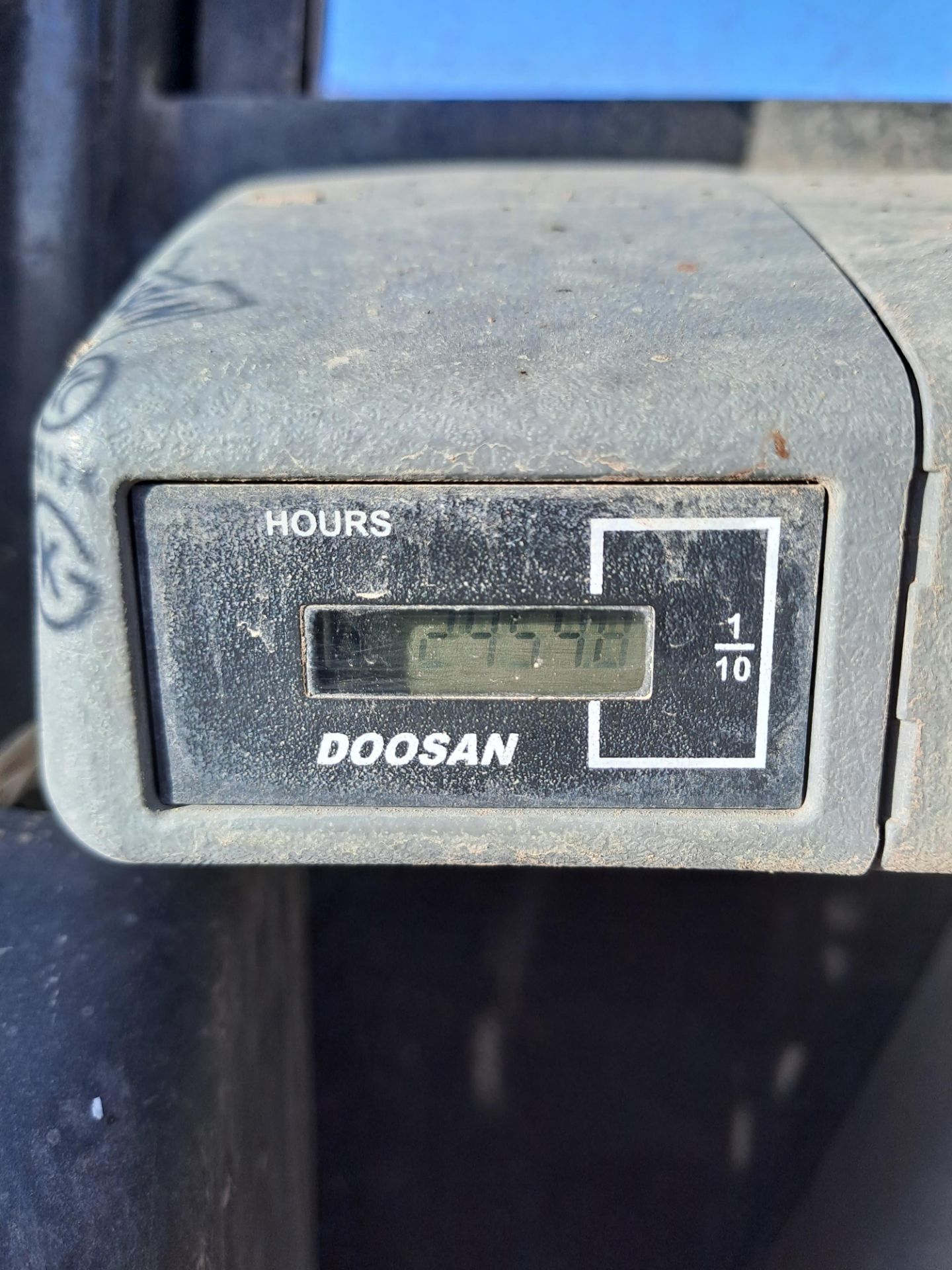 Doosan DX63-3 6t excavator, serial no. DHKCEAAYEK6002431, Year: 2020, hours: 2,444, Key: 1, with - Image 15 of 16
