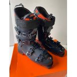Tecnica ski boots, UK size 10