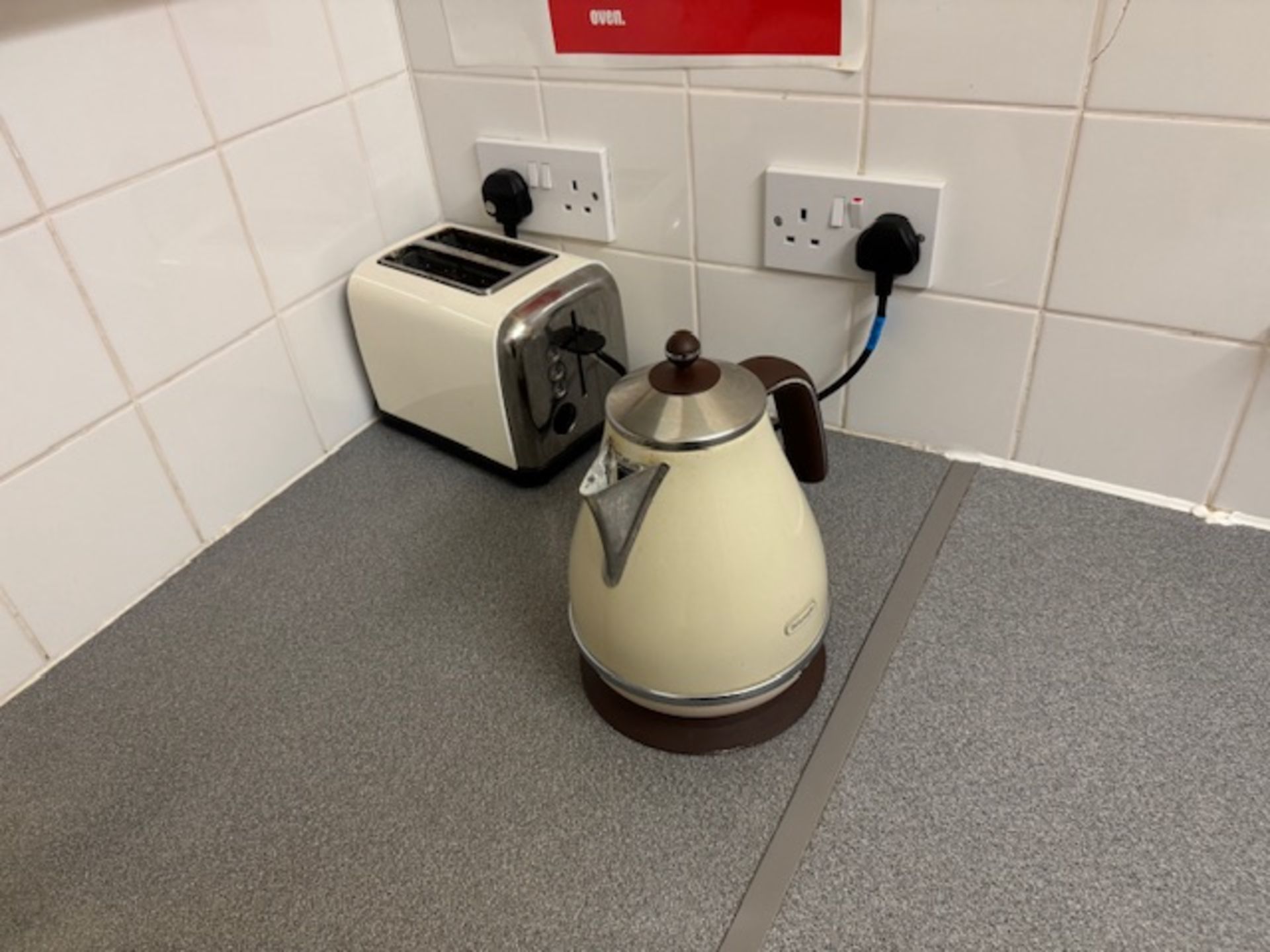 Contents of kitchen to include under counter refrigerator, microwave, kettle, toaster and cutlery as - Image 2 of 6