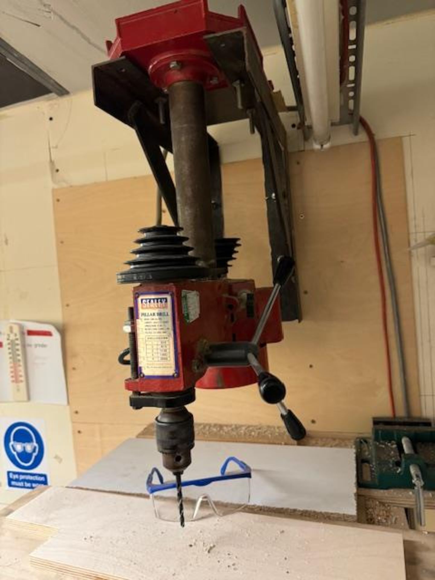 Sealey pillar drill wall mounted upside down - Bild 2 aus 4