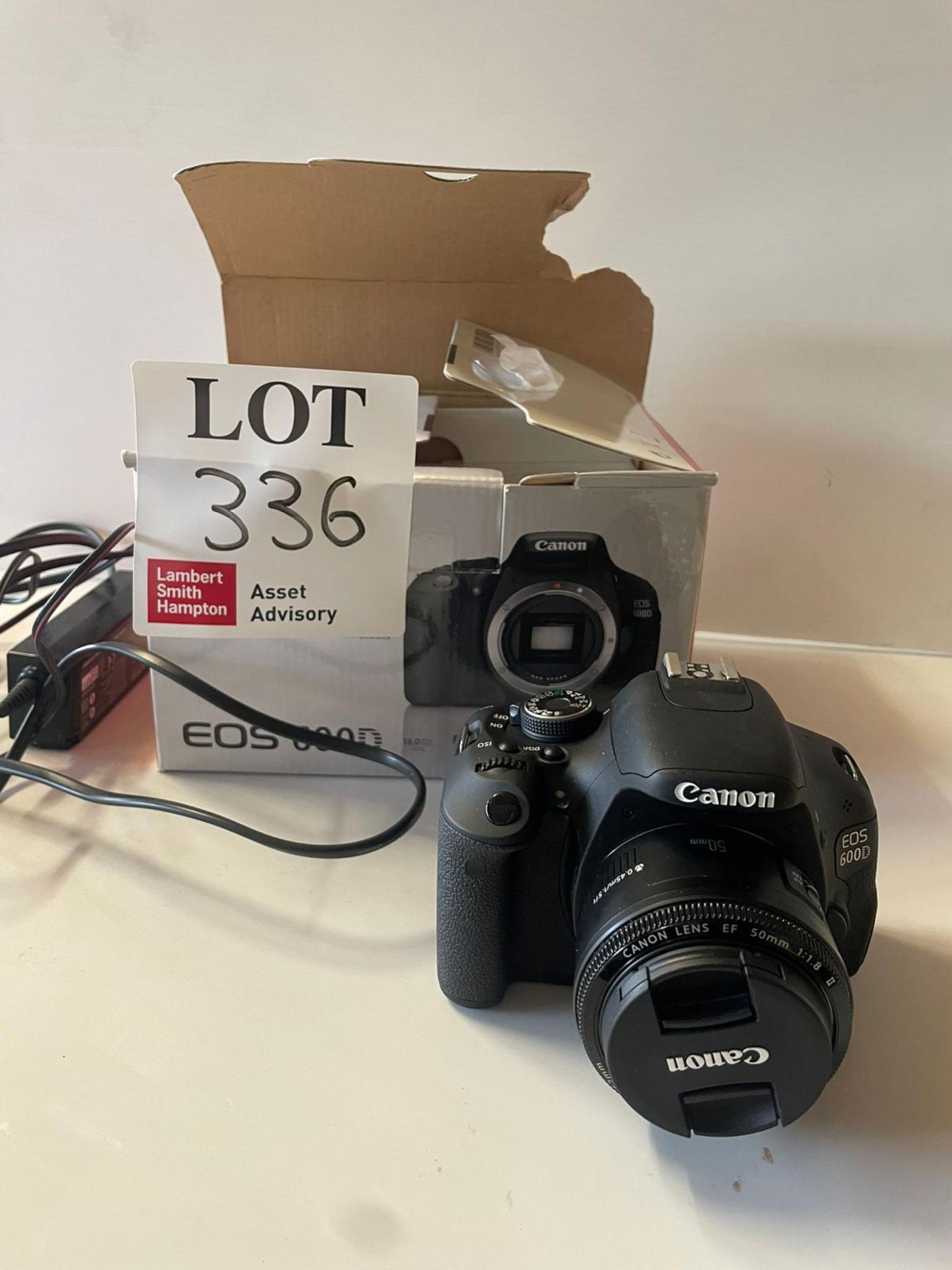 Canon EOS 600D camera