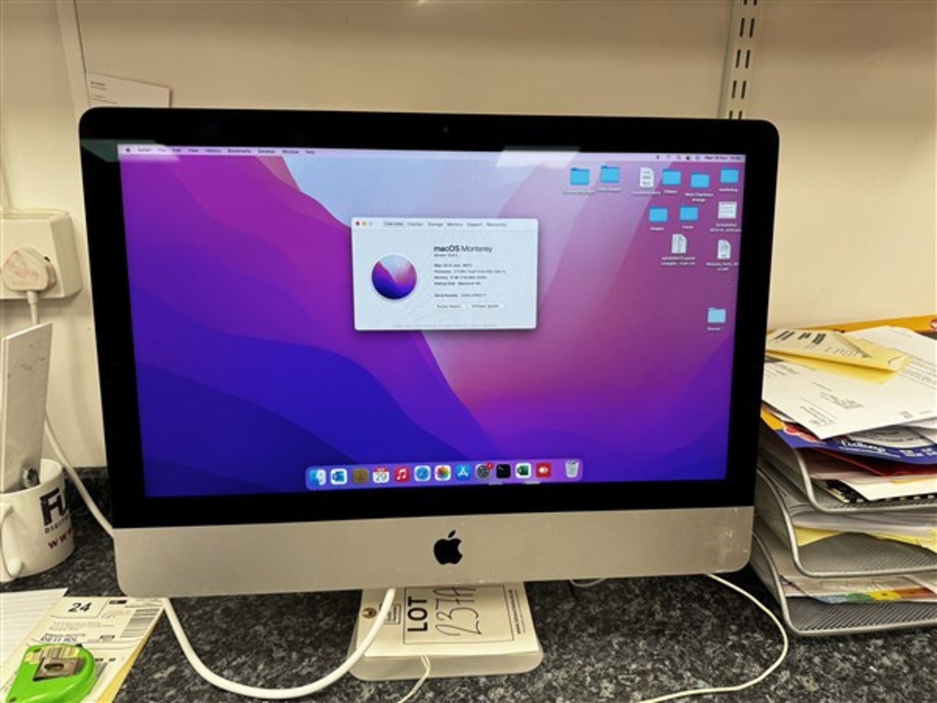 Apple iMac computer (2017) Model: A1418 SN: C02XL078H7J7 - Image 3 of 3