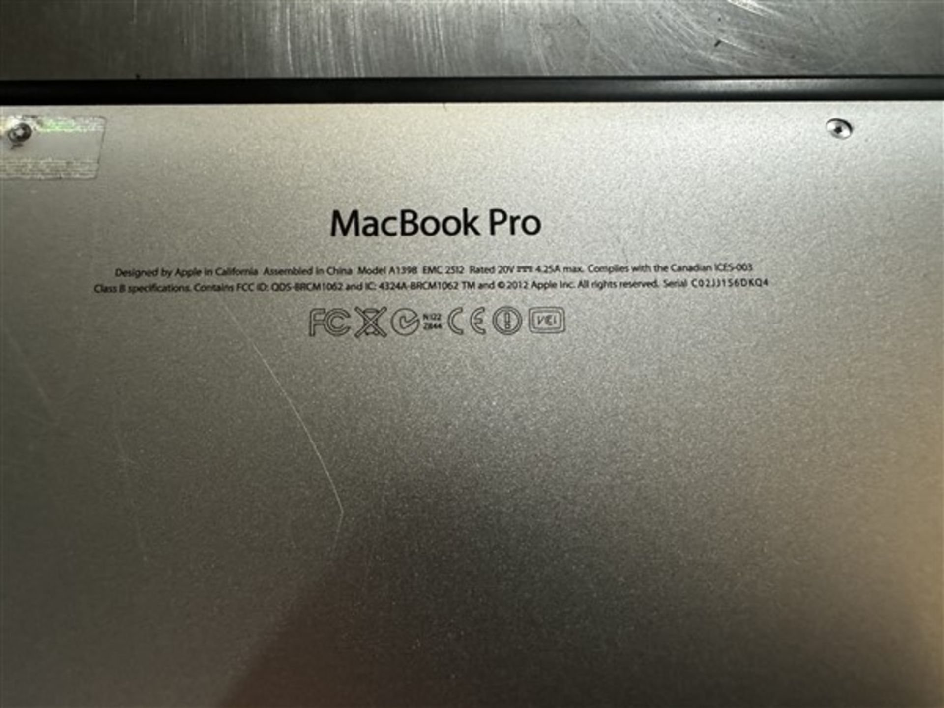 Mac Book Pro SN: C02JJ156DKQ4 With charger & carry case - Image 4 of 4