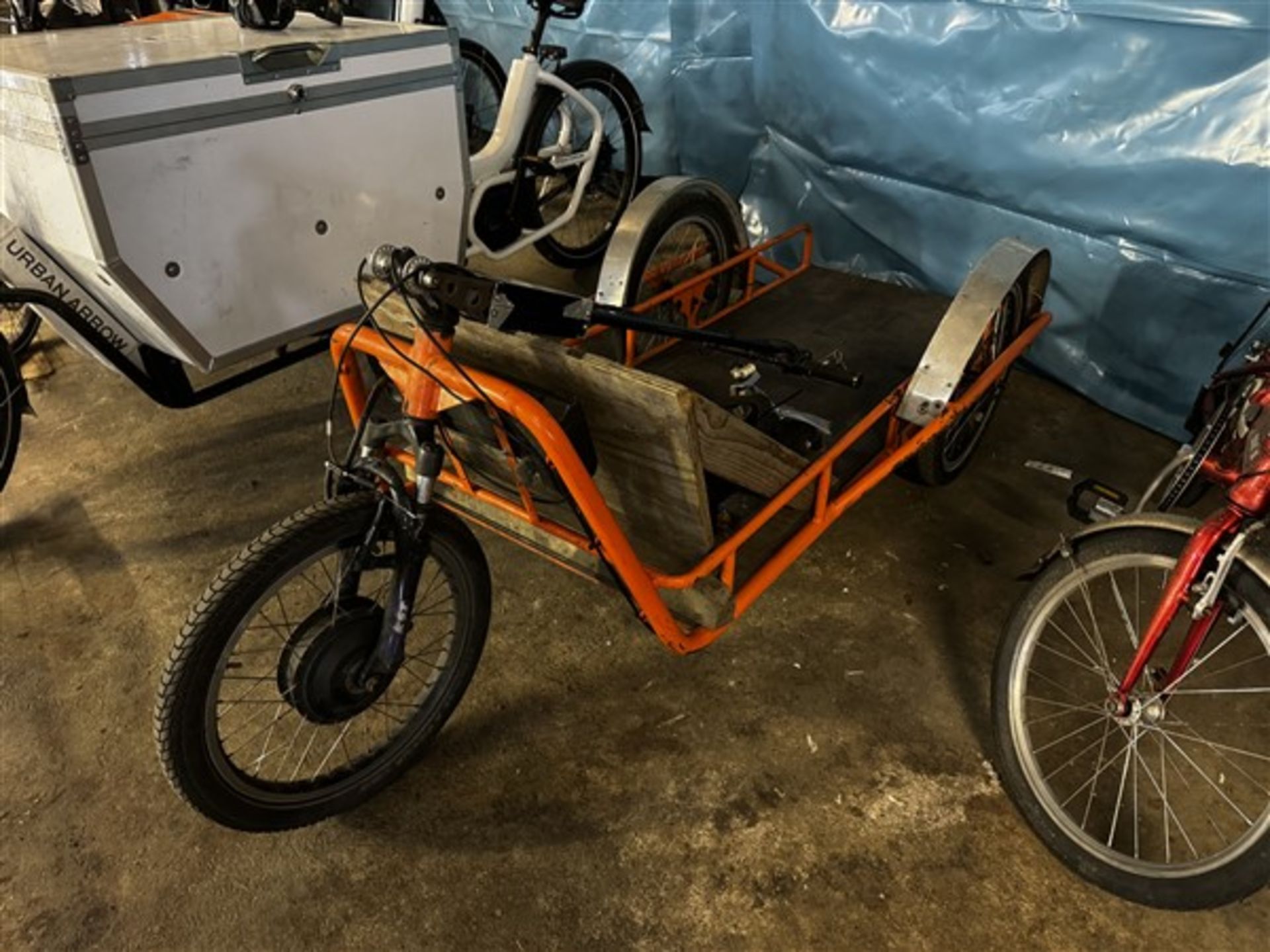 3-wheeled flat bed electric trike bike
