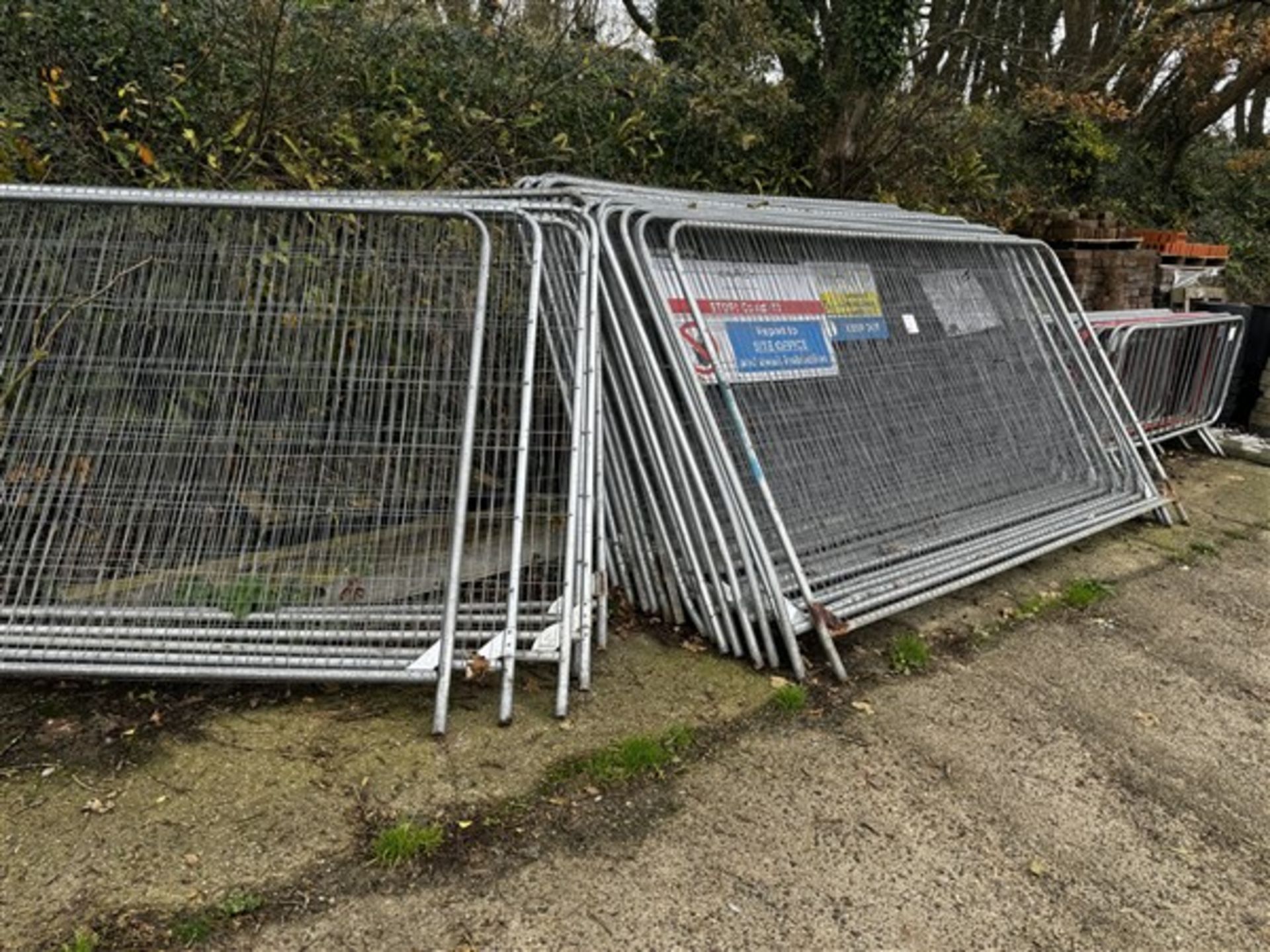 Assorted quantity of Heras fencing as lotted, H 1.8m x L 3.4m - Image 2 of 4