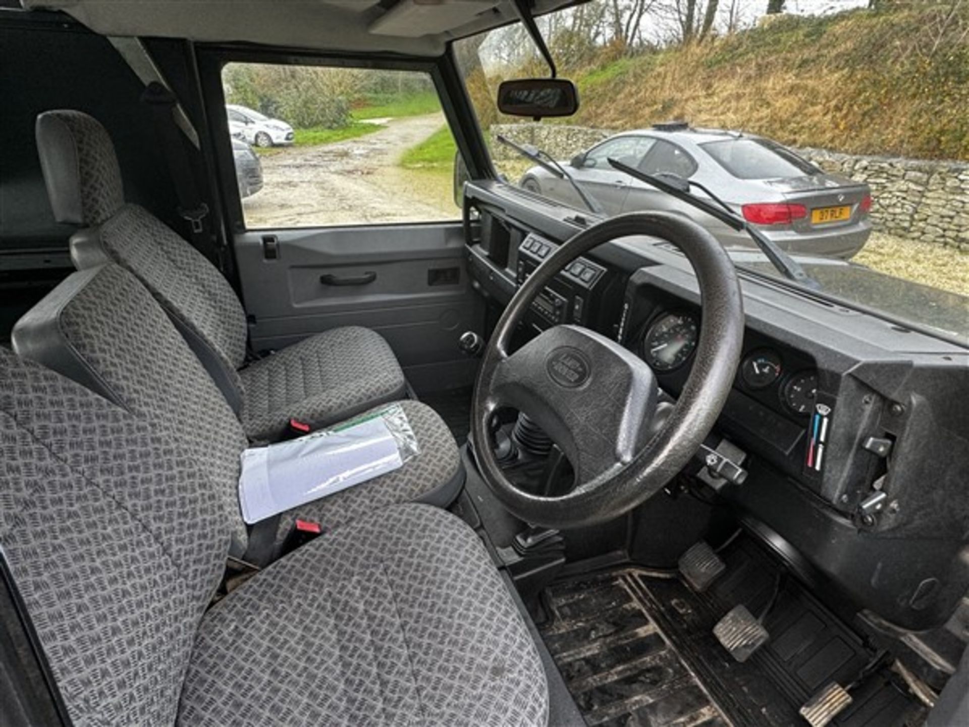 Landrover Defender 90 County TD5 2.5 4WD station wagon, reg no. YH53 NNA (2003), recorded mileage - Image 8 of 15