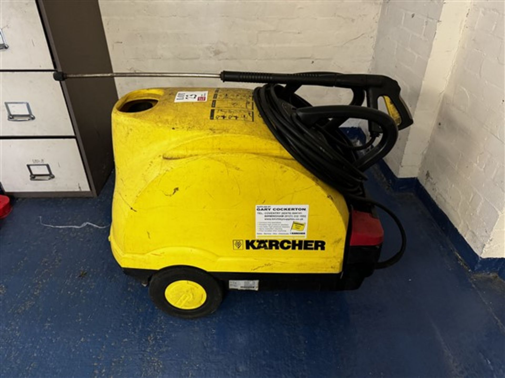 Karcher diesel powered hot & cold pressure washer, model HDS 601C