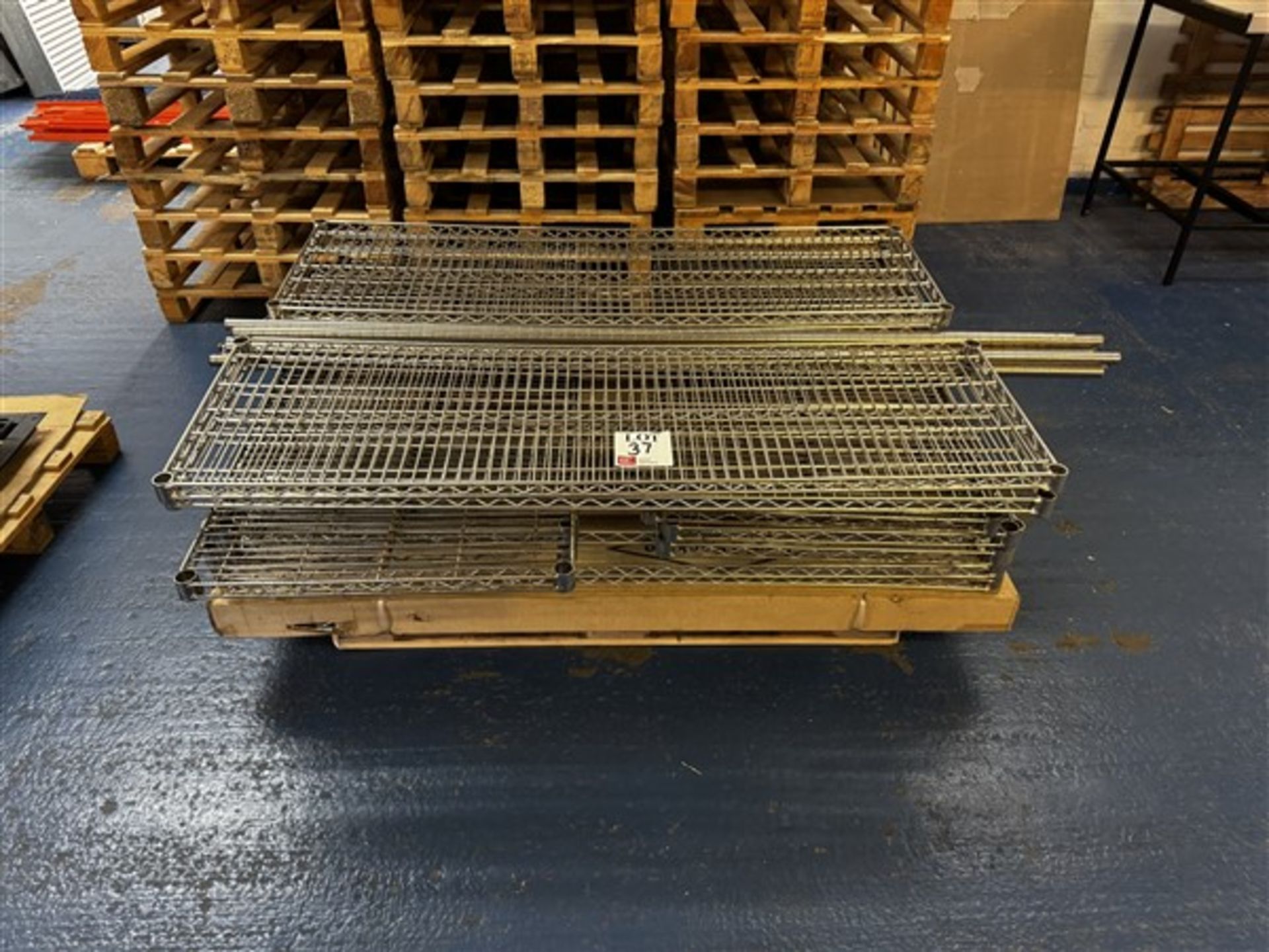 Quantity of various catering shelving to form four bays