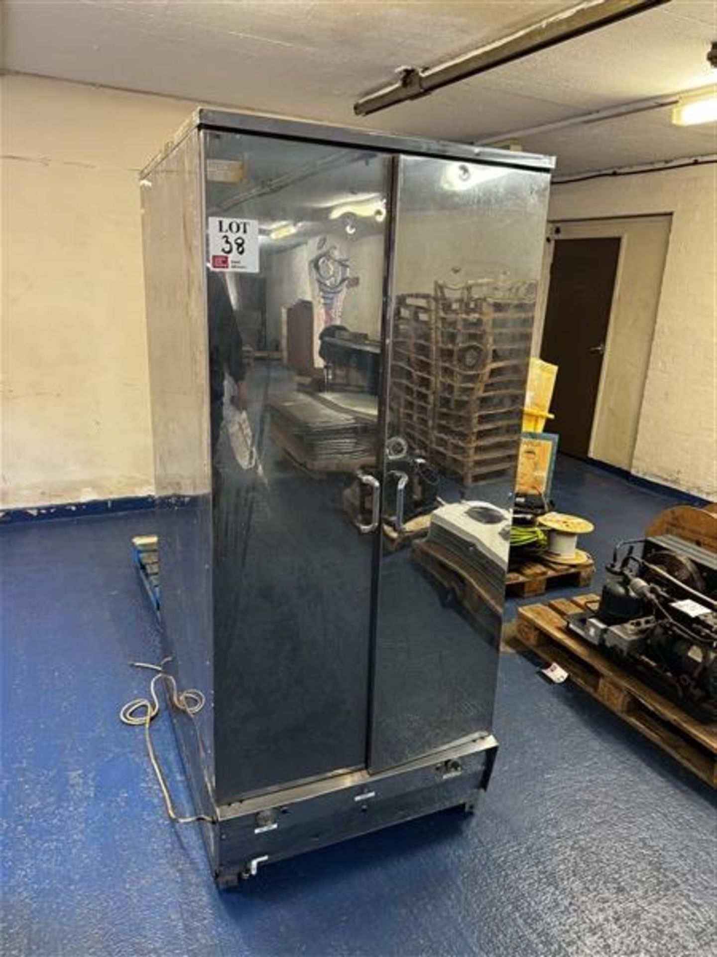 Unbranded stainless steel proving oven