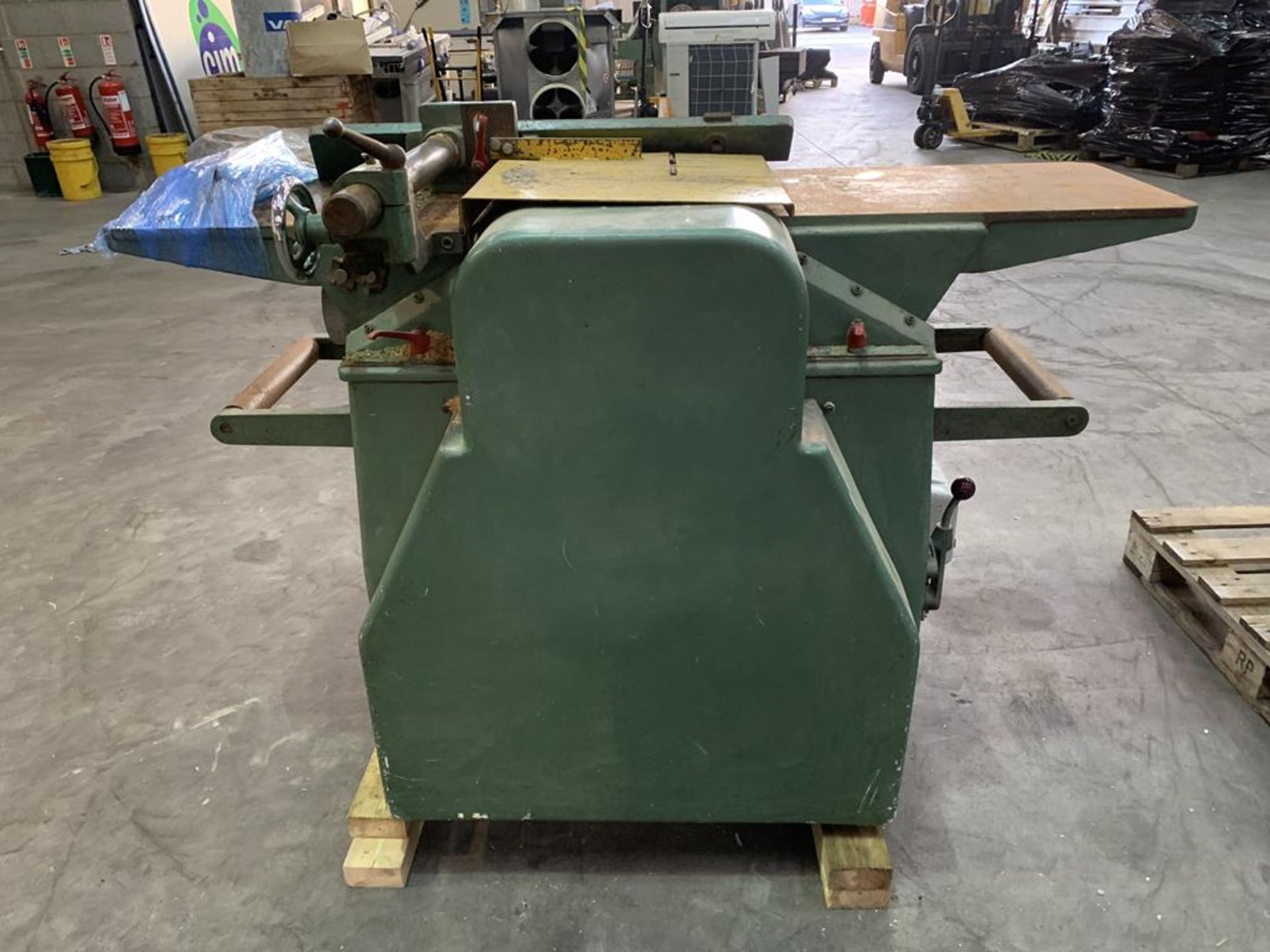 Dominion 16" x 9" Planer Thicknesser with DC Brake. 415V - Image 3 of 7