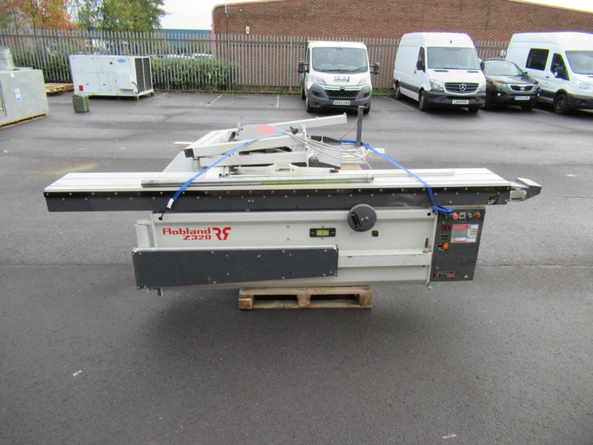 Robland Z320 3200mm Sliding Table Panel Saw. - Image 2 of 9