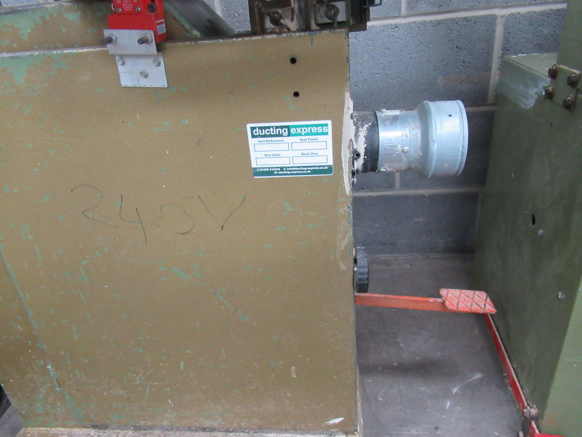 ACMSTAR Vertical Bandsaw - single phase. - Image 4 of 5