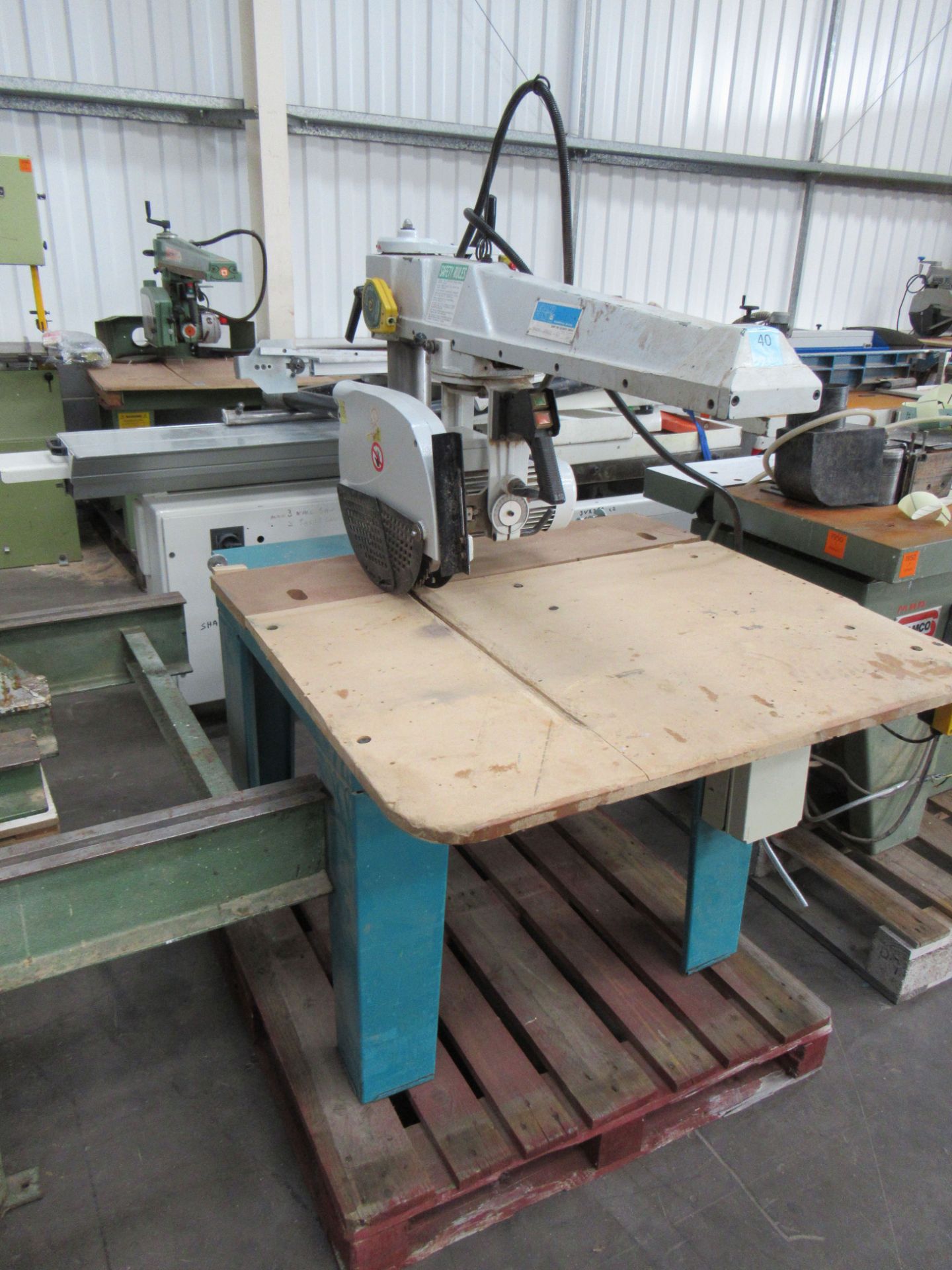 ChampFond RS-420 Radial Arm Saw (3ph).