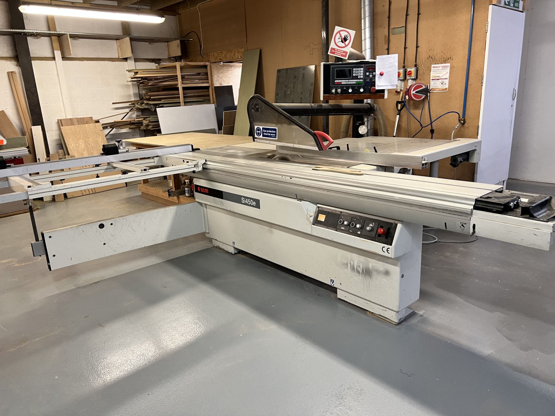 SCM Si450E Panel Saw with Powered Fence; LCD Stops - 3ph.