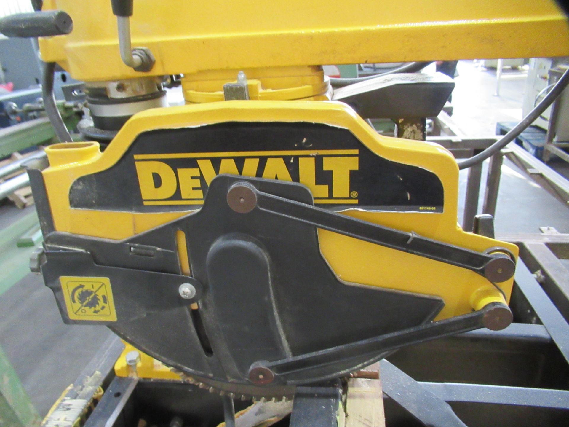 DeWalt DW721 Radial Arm Saw - 230V - on Fabricated Frame (3450 x 1000mm) - Image 7 of 7