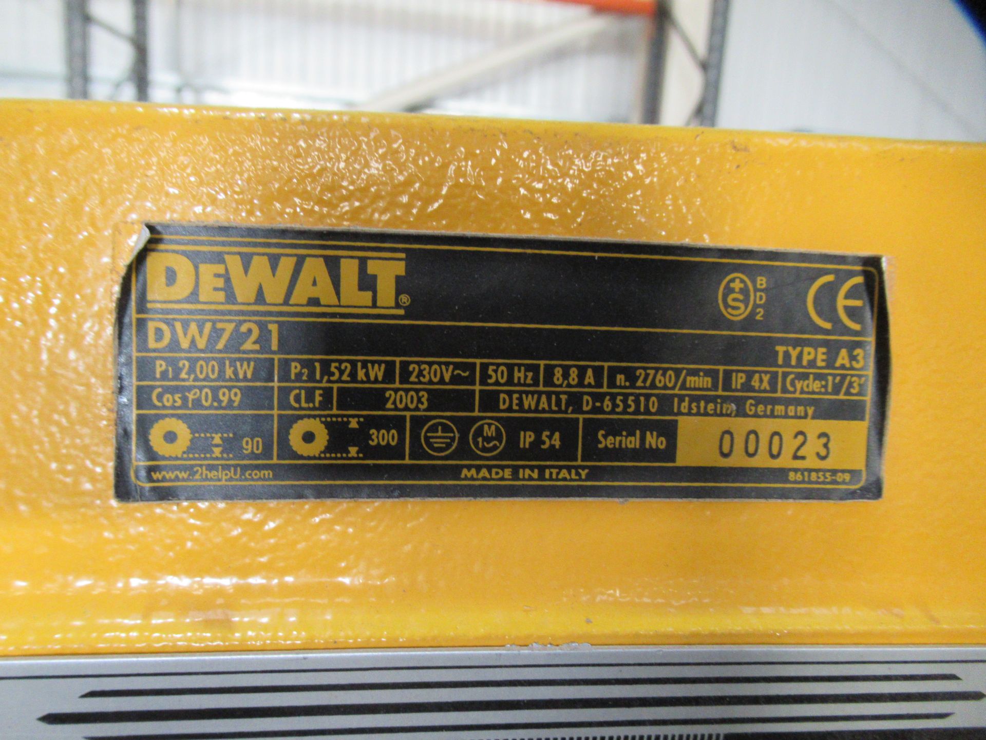 DeWalt DW721 Radial Arm Saw - 230V - on Fabricated Frame (3450 x 1000mm) - Image 6 of 7