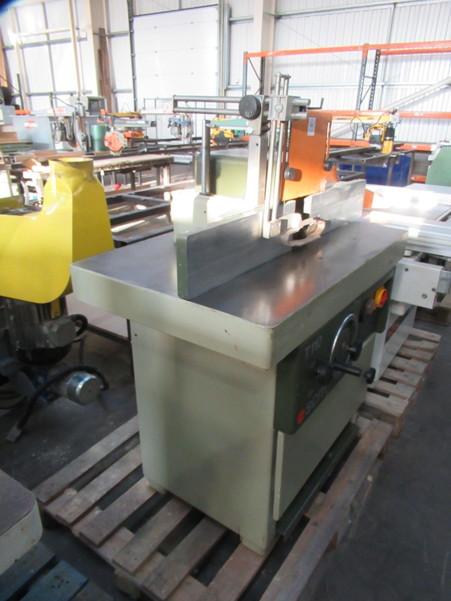 SCM T110 Spindle Moulder - Moulding Head Removed -3ph - Image 4 of 5