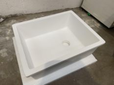 5x BTS Betacryl Acrylic Solid Surface Sinks, all Classic White, various models, and sizes