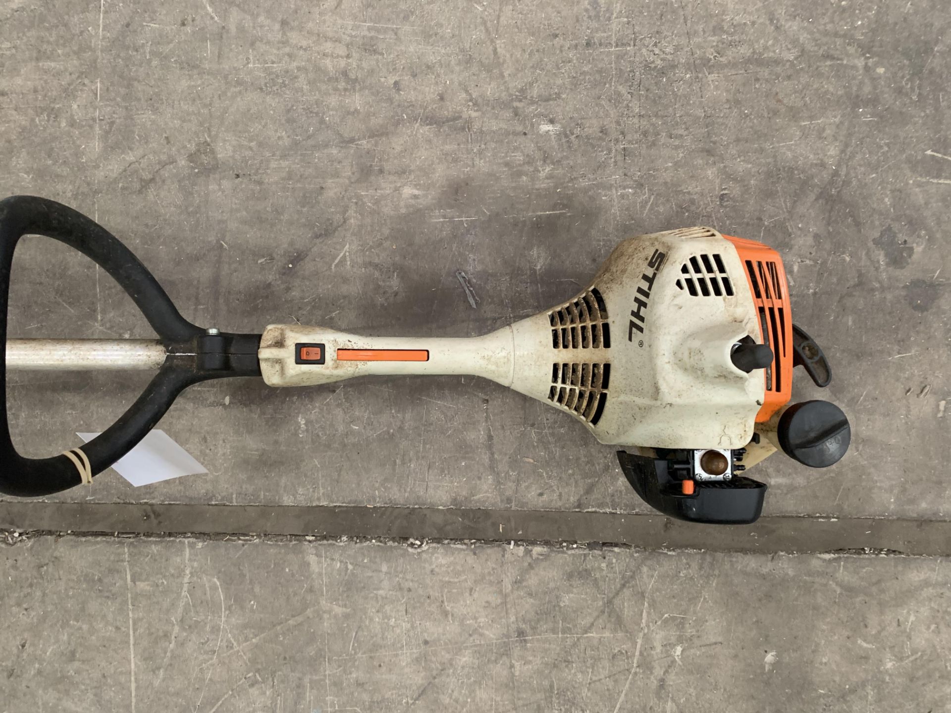 Stihl FS38 strimmer - Image 3 of 5