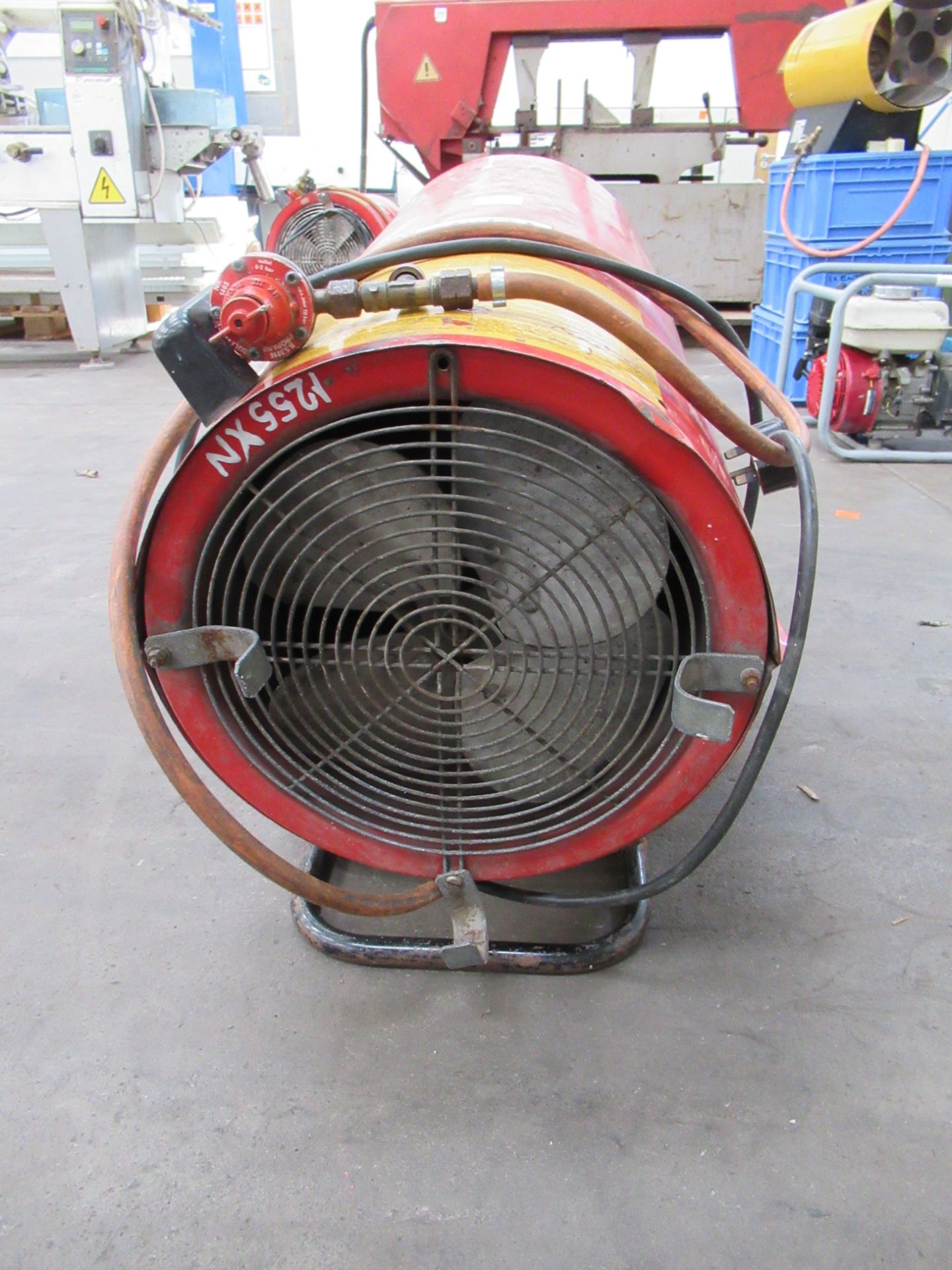 An Acrotherm GP320M 240V/Gas Space Heater - Image 2 of 5