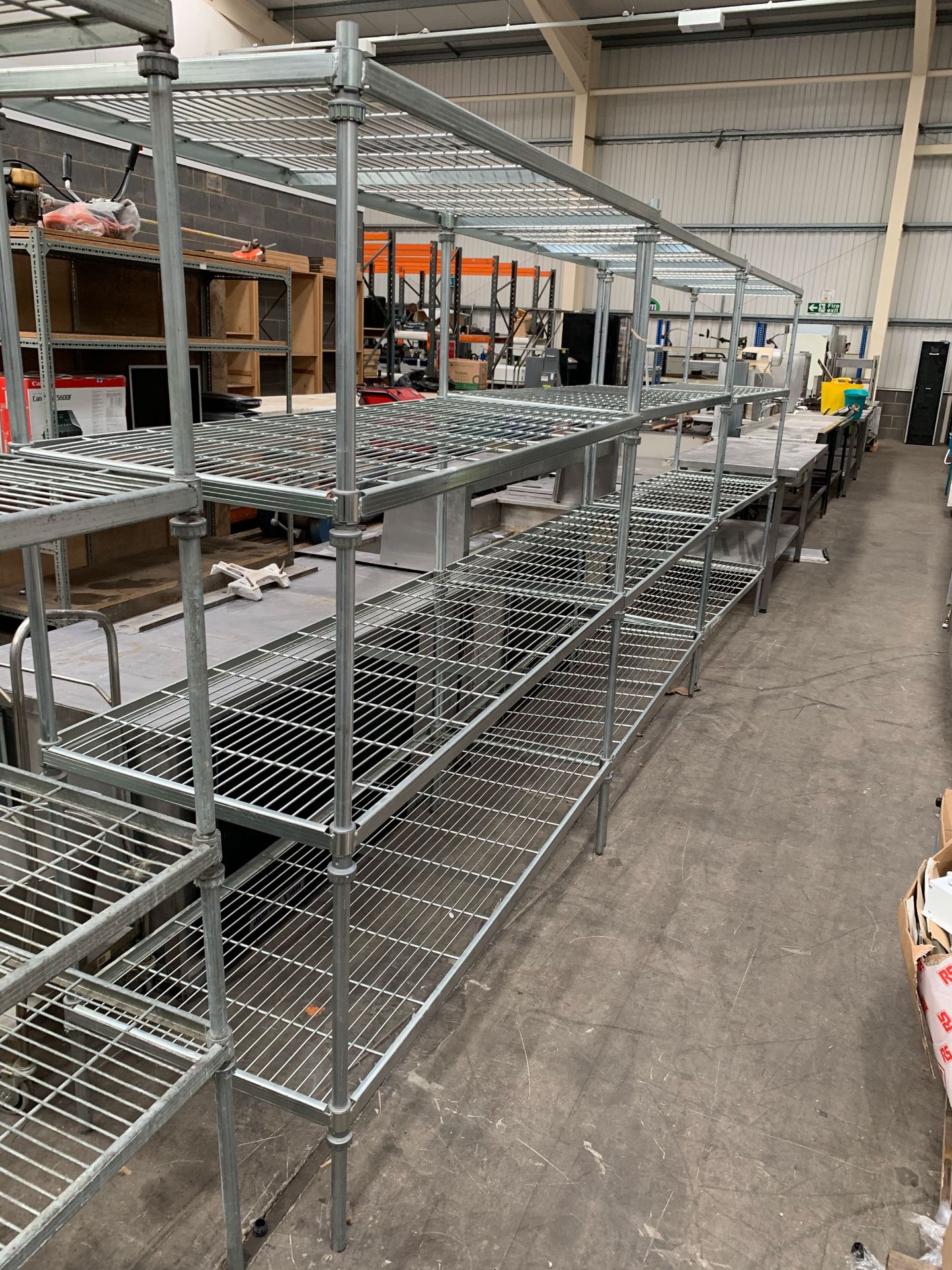 4x Boltless Wire Racks each with 4 Shelves