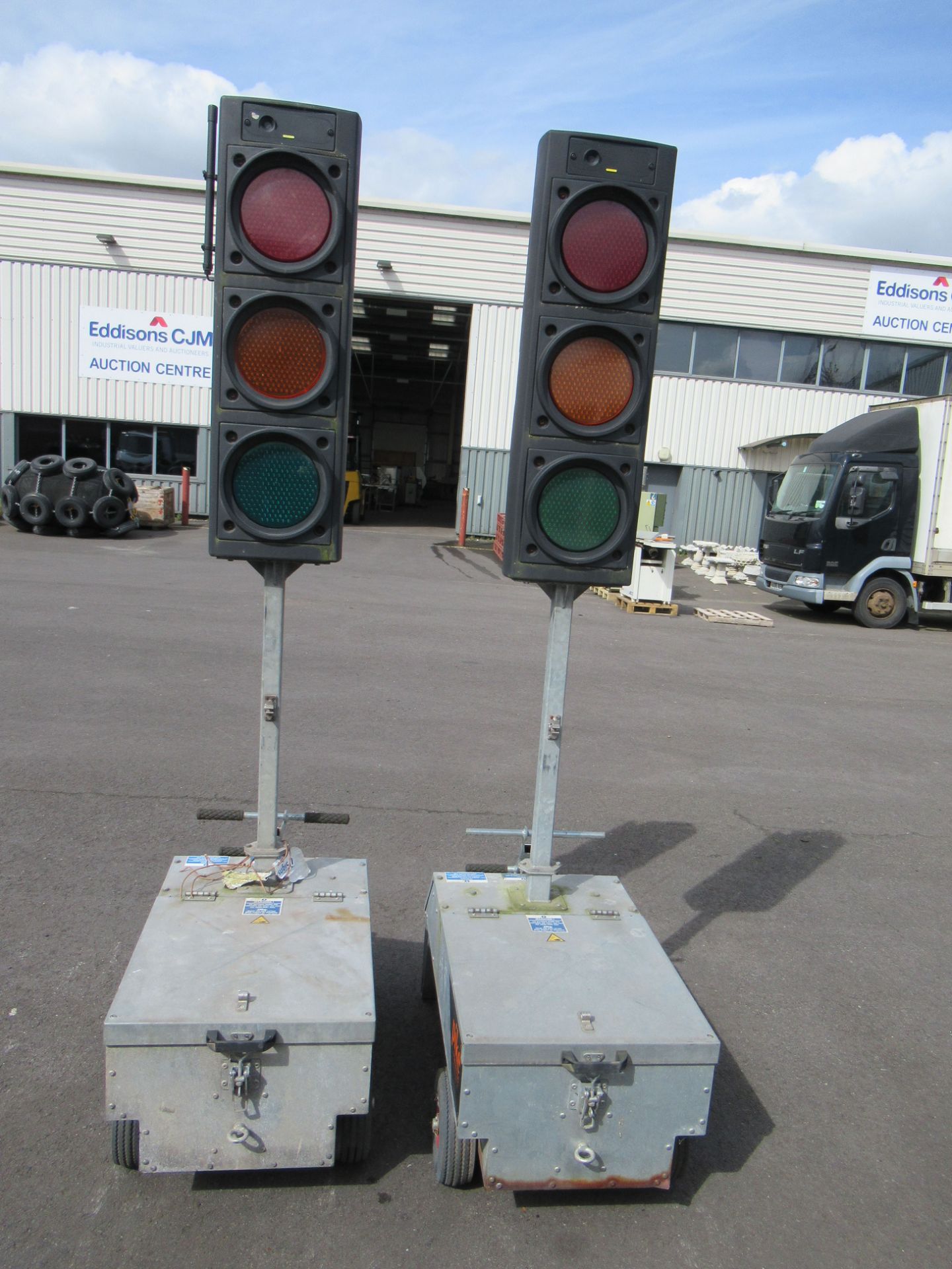 A Pair of Pike Signals Ltd "Vehicle" Battery Powered Portable Traffic Light Units - Image 2 of 7