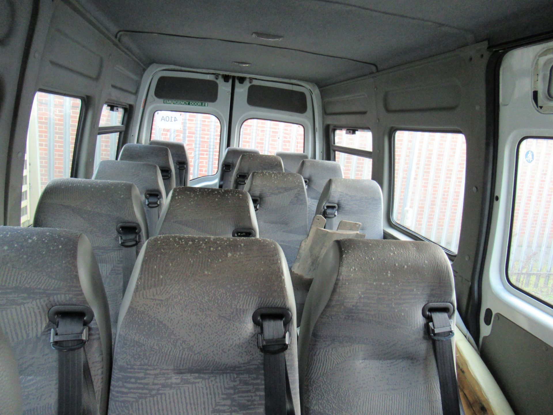 A Renault Dci 120 Mini Bus - Image 19 of 21