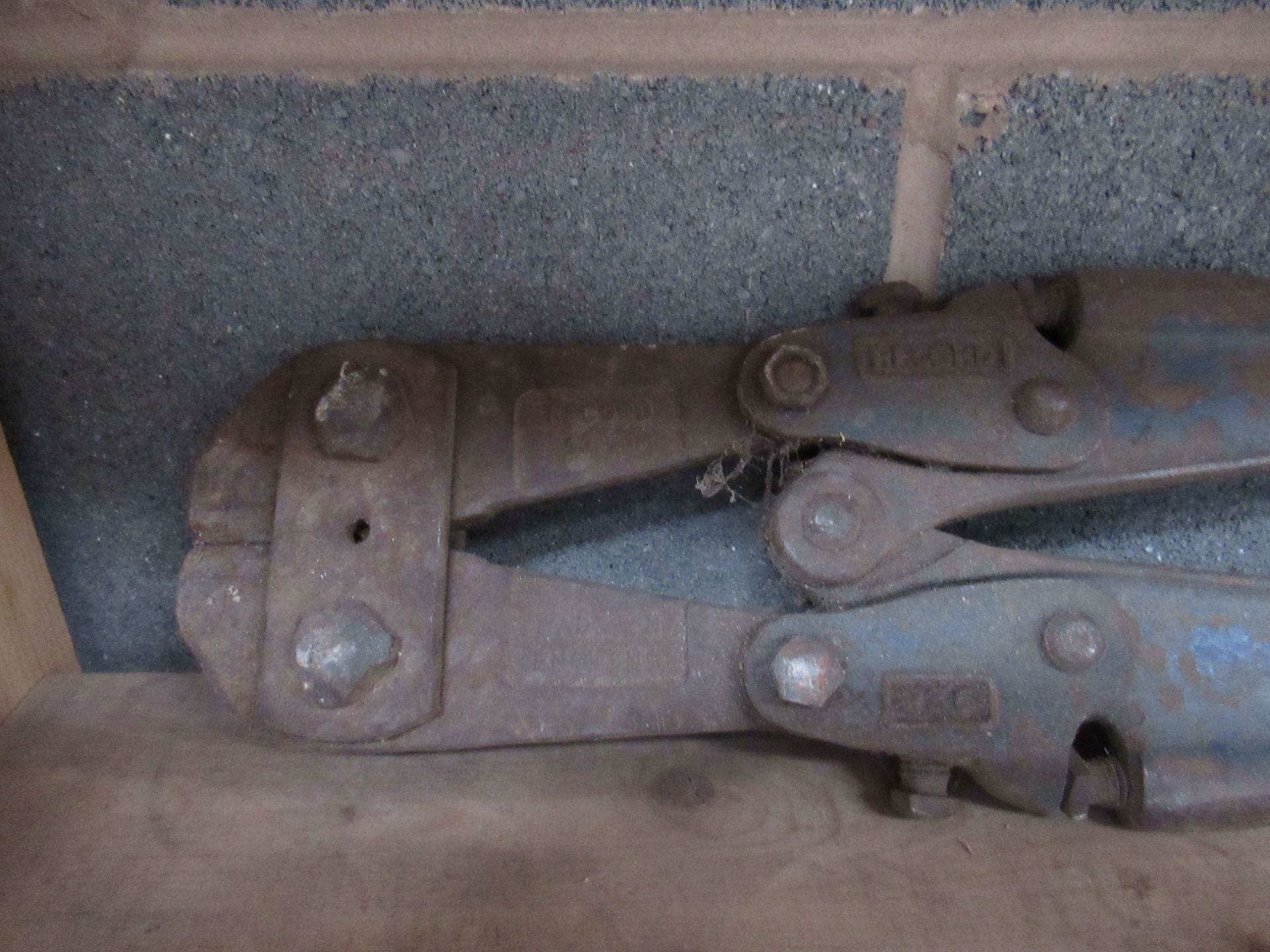 Large Industrial Bolt Croppers - Image 2 of 2