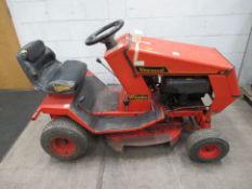 Westwood S1000 Ride-On Lawn Mower