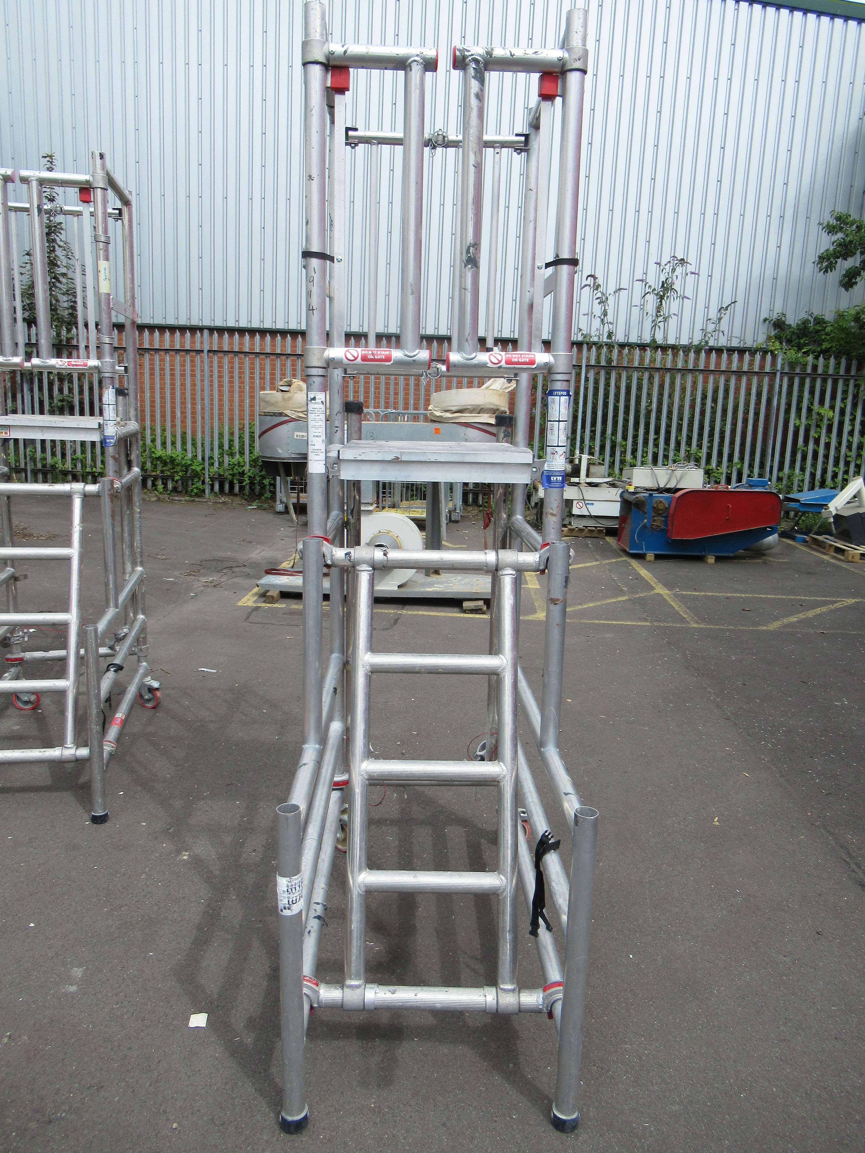 LYTEPOD15X Mobile 1 Person Low Level Working Platform. Max working load 150kg