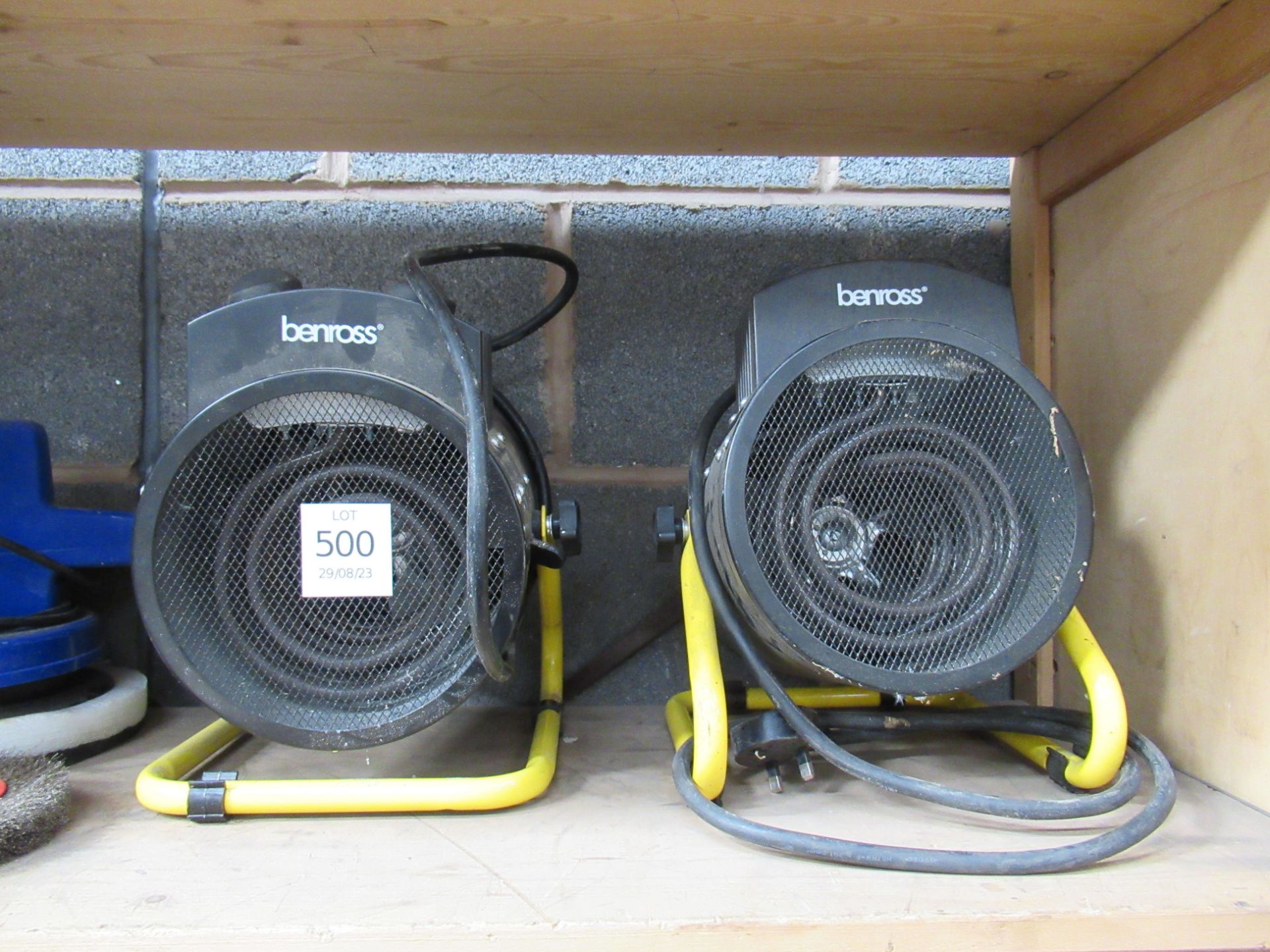 A 240V Silverline Bench Grinder/Polisher, 2x Benross 240V heaters and a 240V car polisher - Image 2 of 4